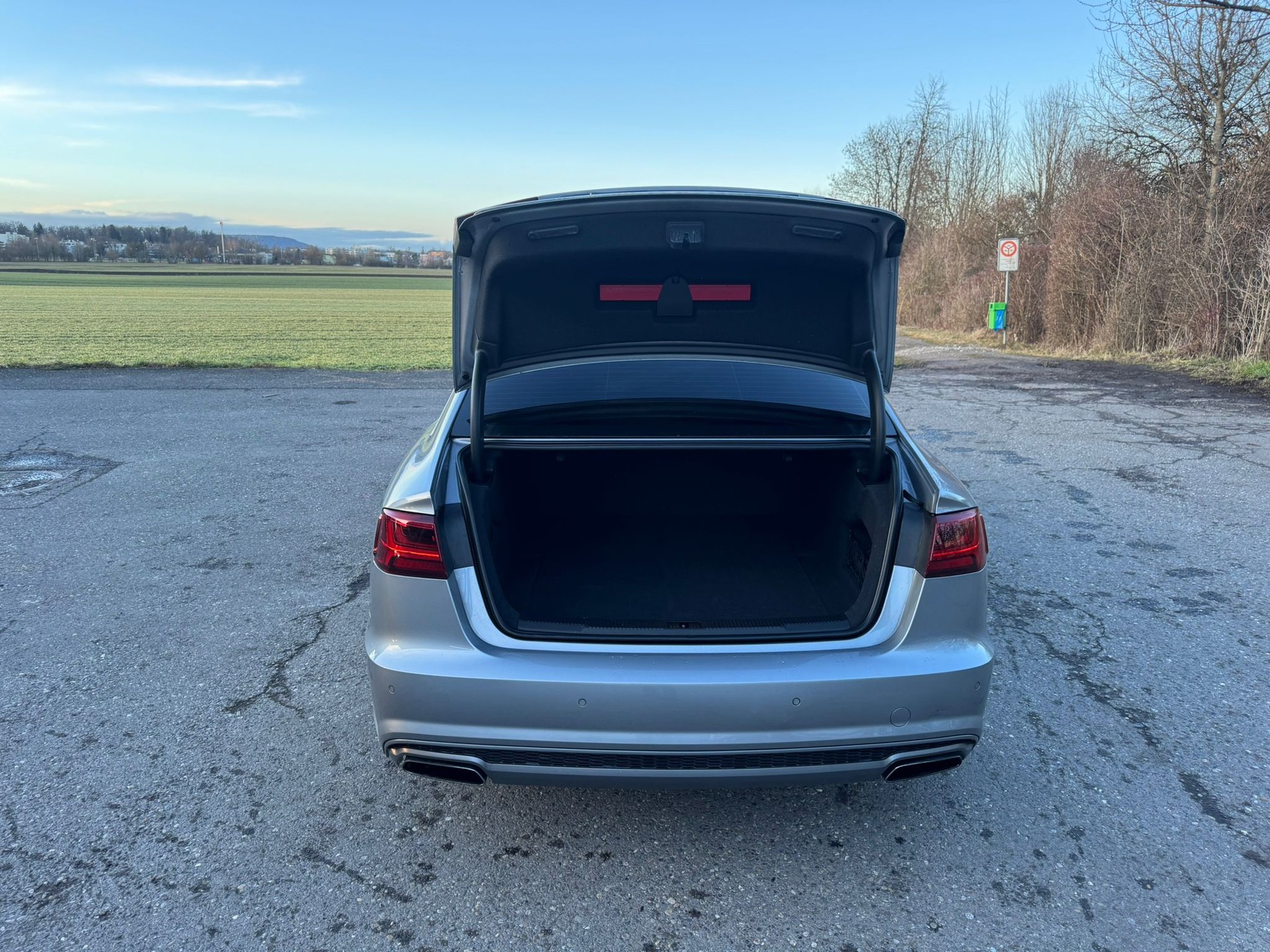 AUDI A6 Limousine 2.0 TDI S-tronic S-Line-image-6