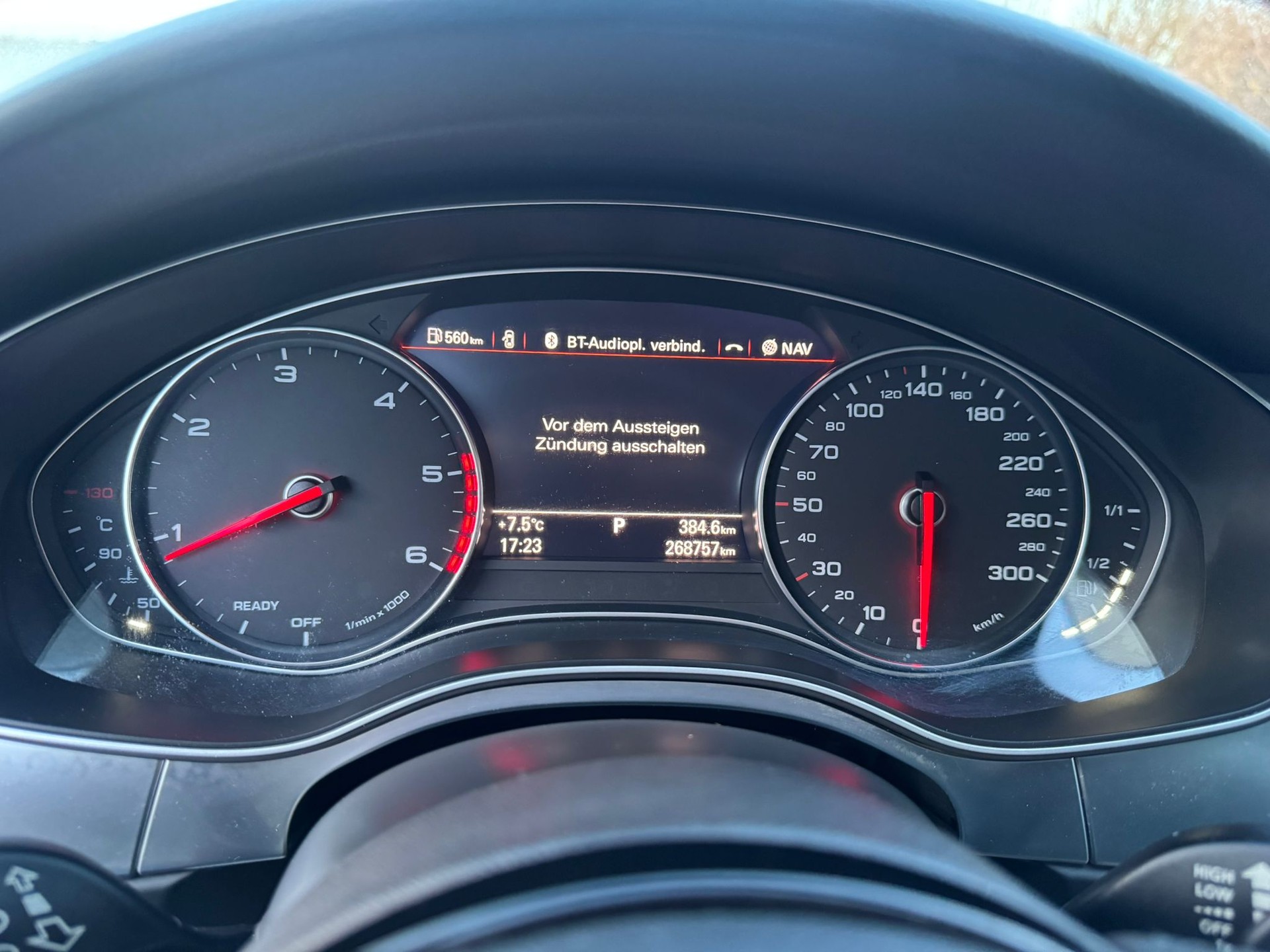 AUDI A6 Limousine 2.0 TDI S-tronic S-Line-image-20