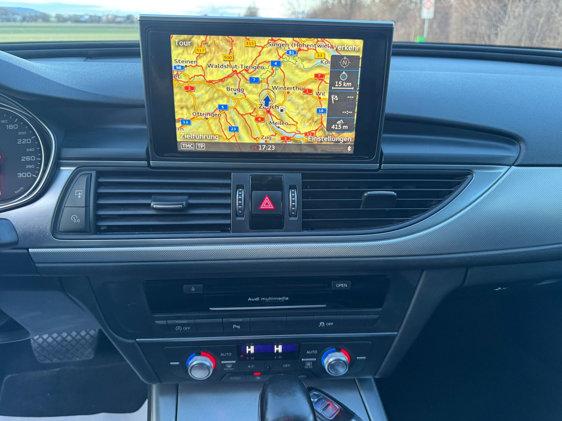 AUDI A6 Limousine 2.0 TDI S-tronic S-Line-image-23