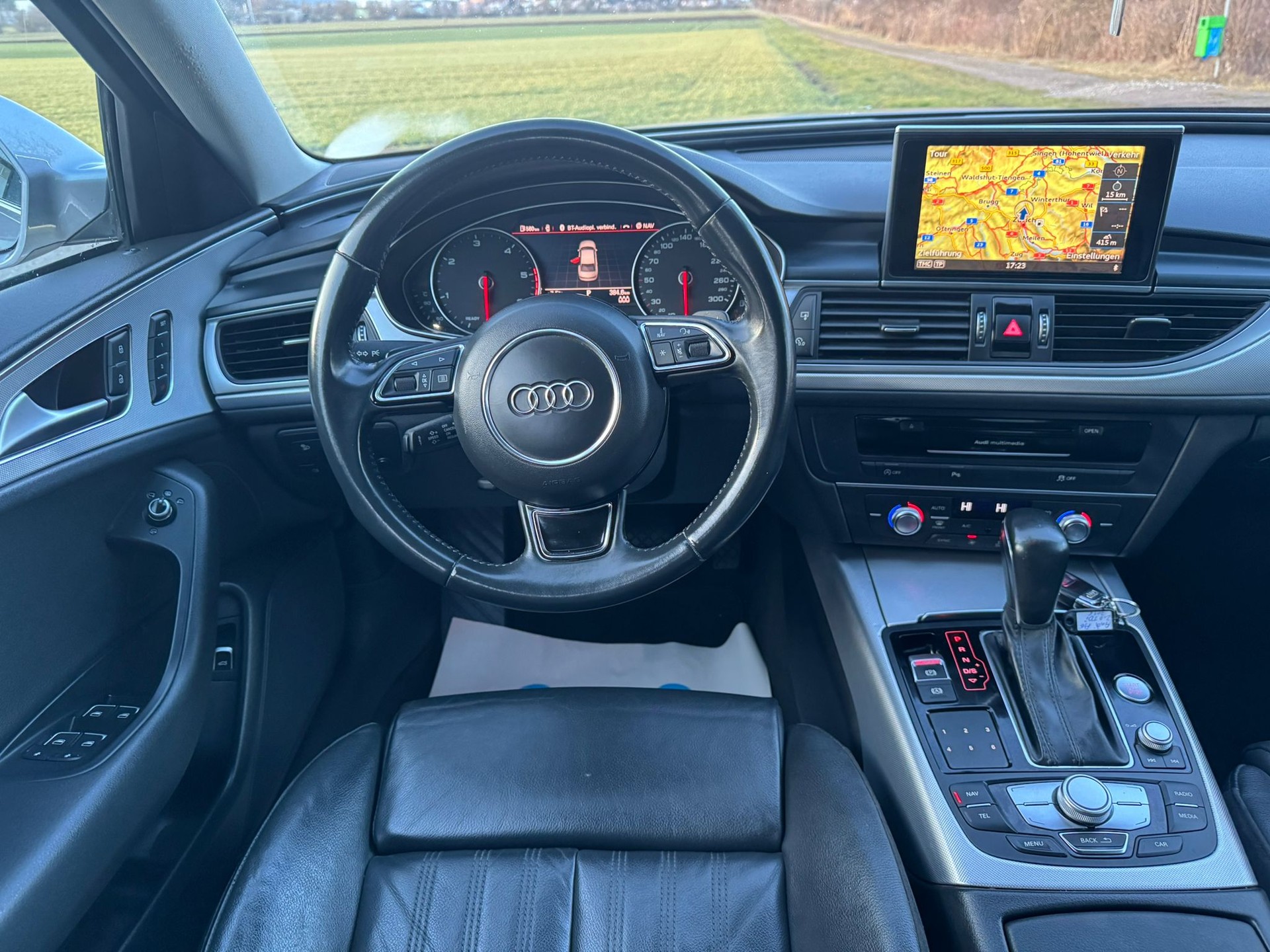 AUDI A6 Limousine 2.0 TDI S-tronic S-Line-image-17