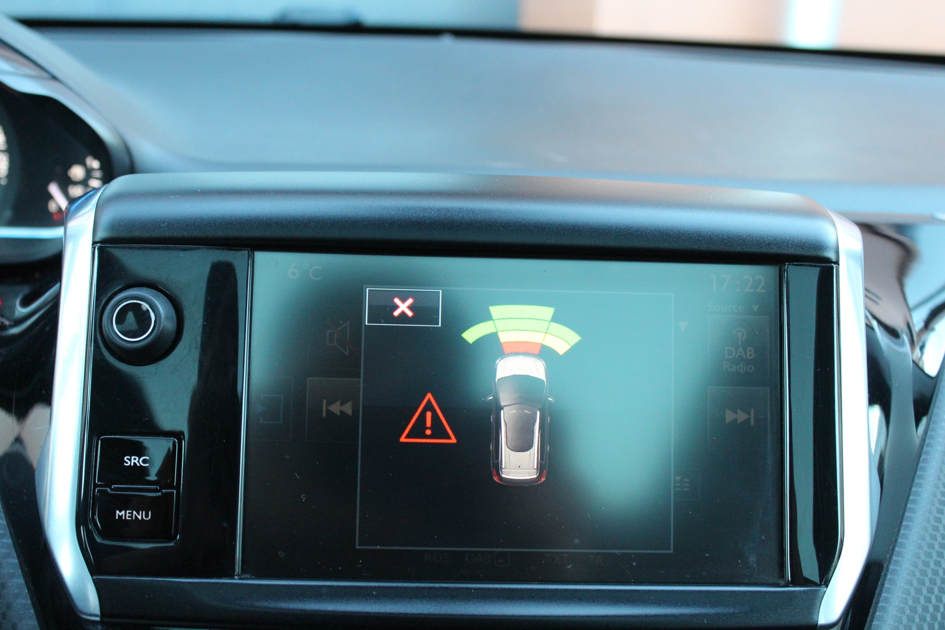 PEUGEOT 2008 1.2 PureTech Féline-image-14