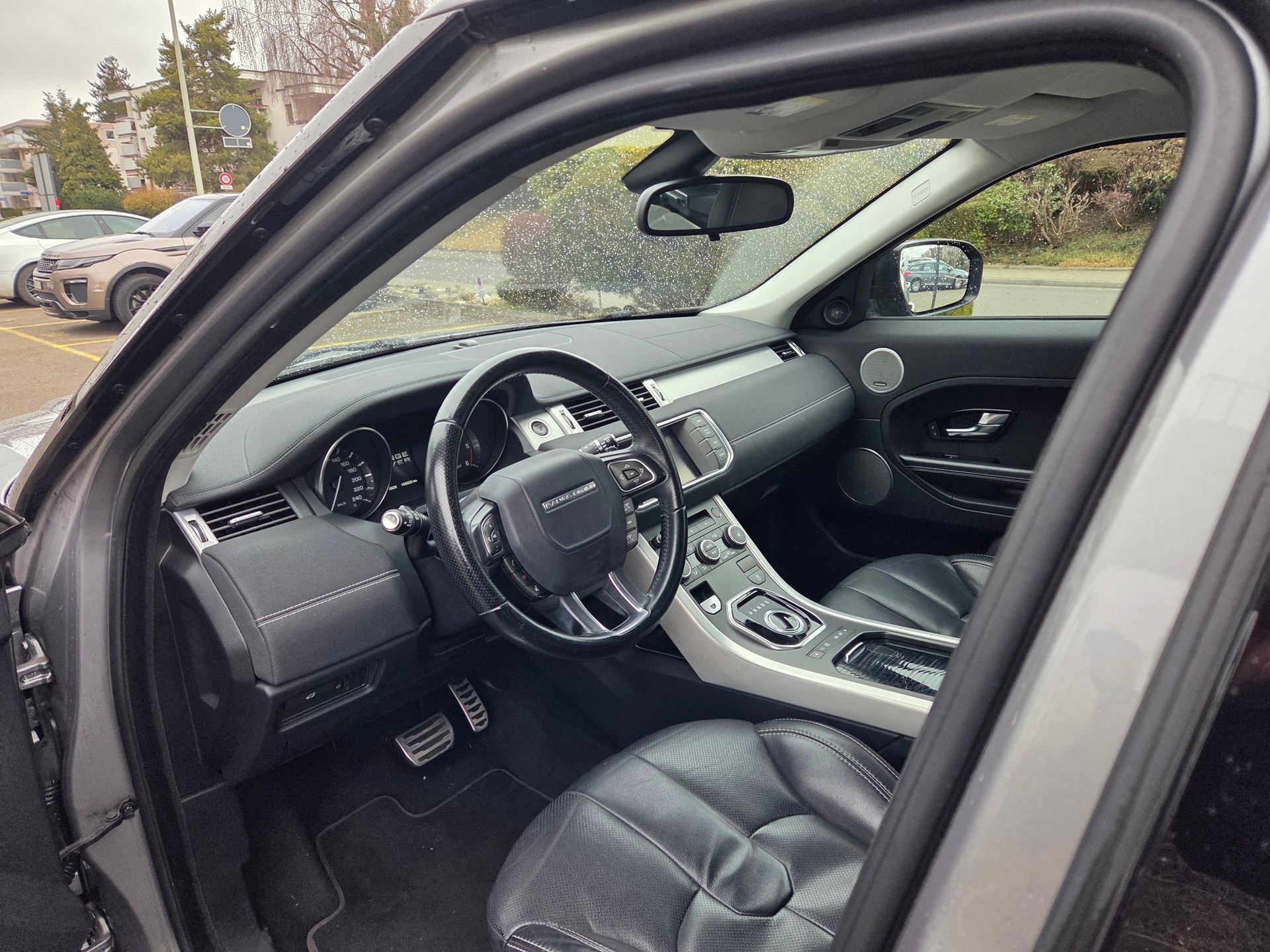 LAND ROVER Range Rover Evoque 2.2 SD4 Dynamic AT6-image-8