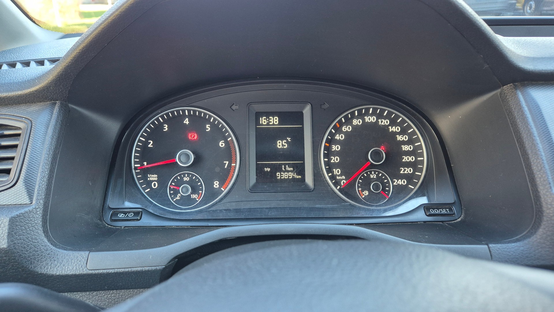 VW Caddy Maxi 1.0 TSI MAXI-image-10