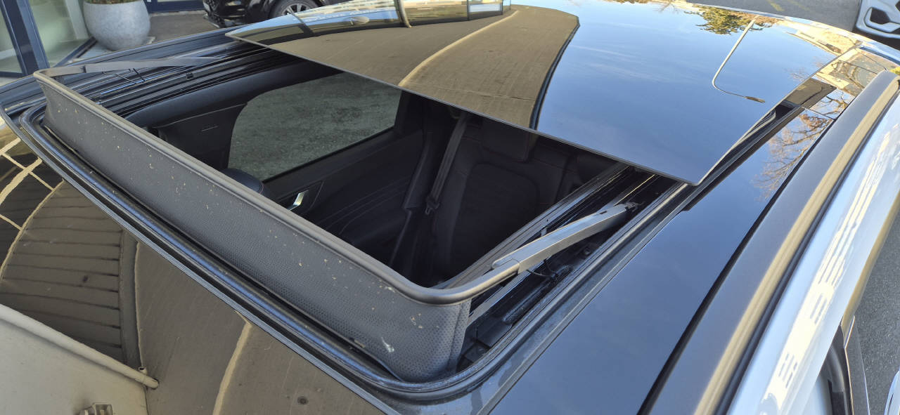 FORD Kuga 2.5 Hybrid ST-Line X 4x4-image-10