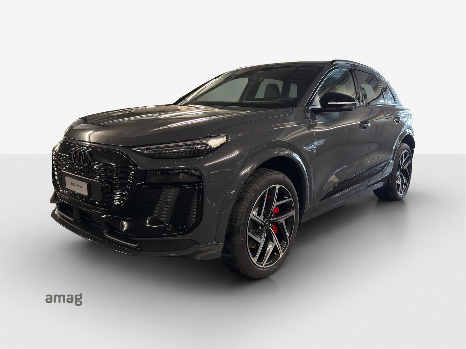AUDI SQ6 e-tron quattro-image-0