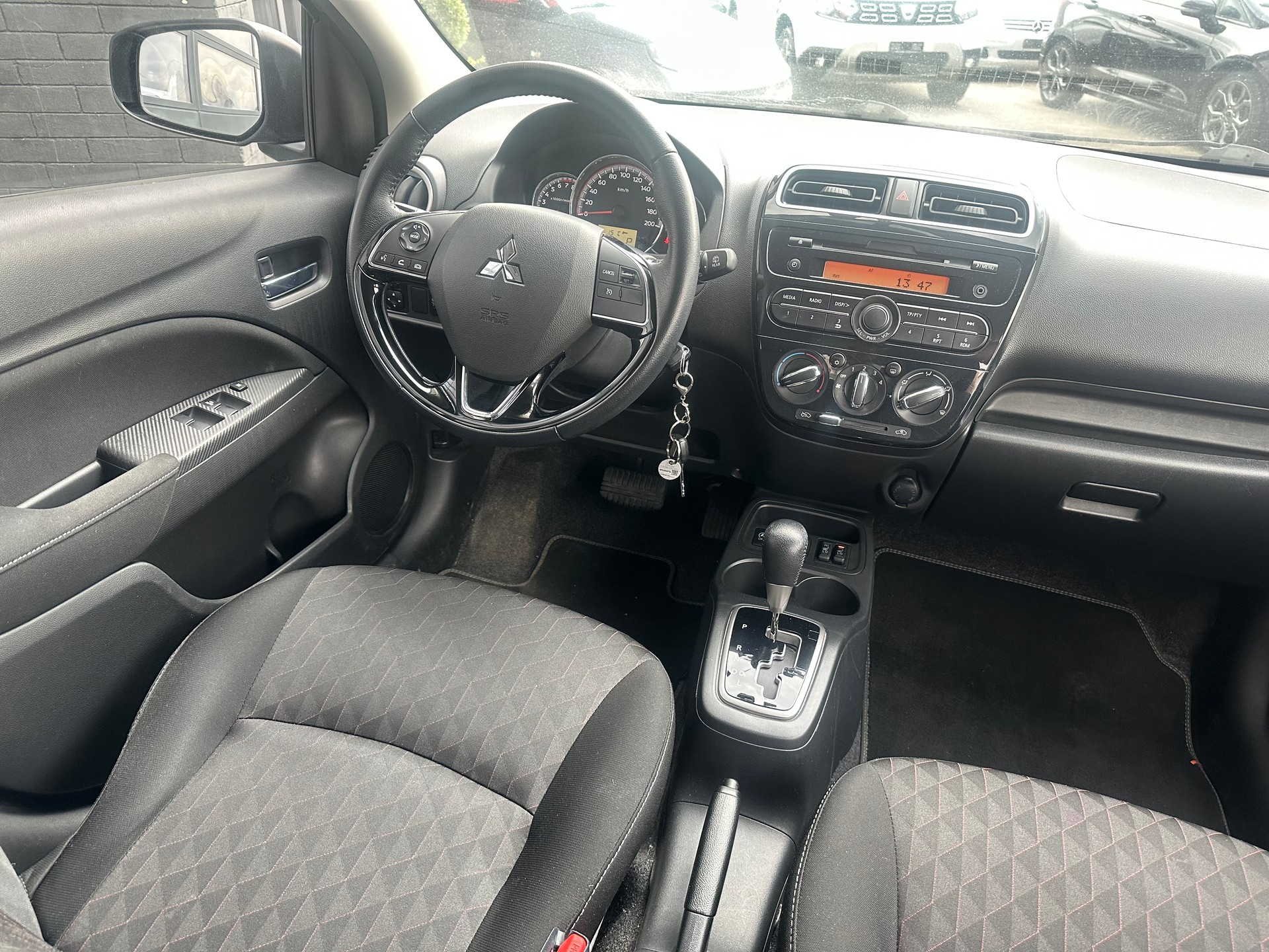 MITSUBISHI Space Star 1.2 CVT Value-image-4