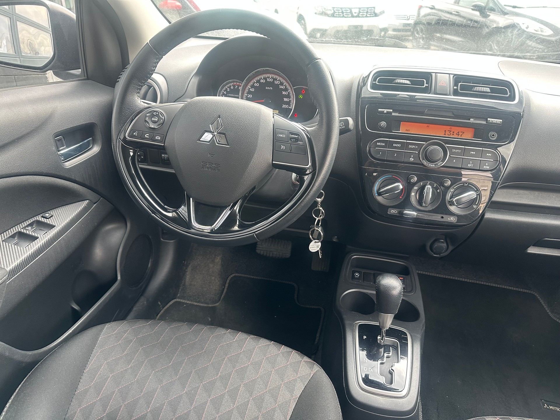 MITSUBISHI Space Star 1.2 CVT Value-image-3