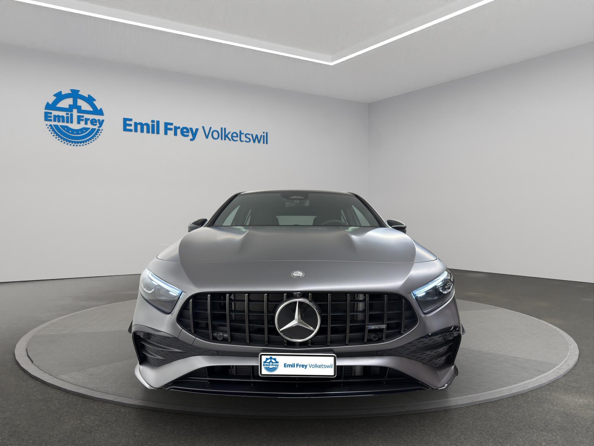 MERCEDES-BENZ A 35 AMG 4matic-image-4
