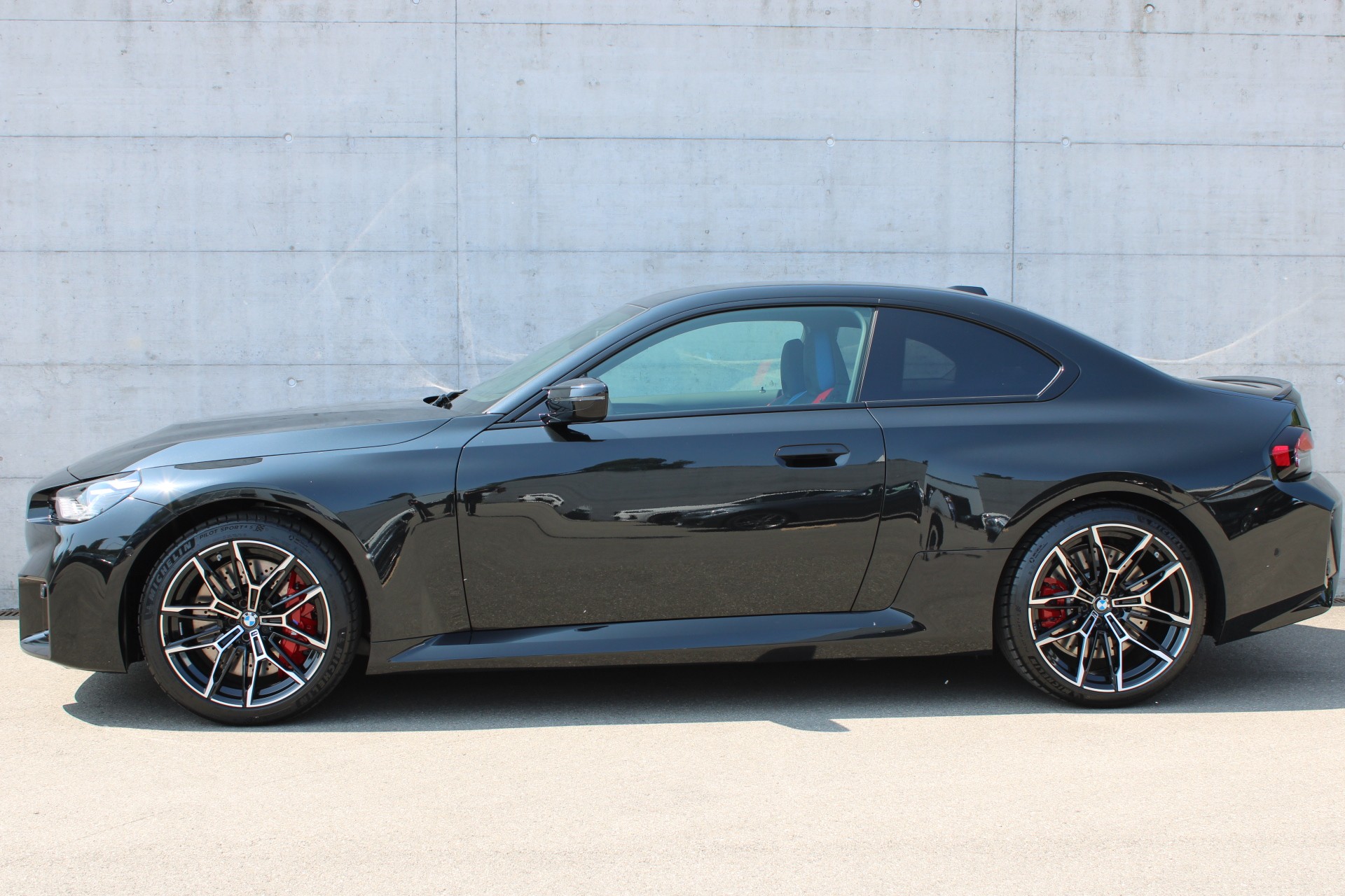 BMW M2 Steptronic-image-2