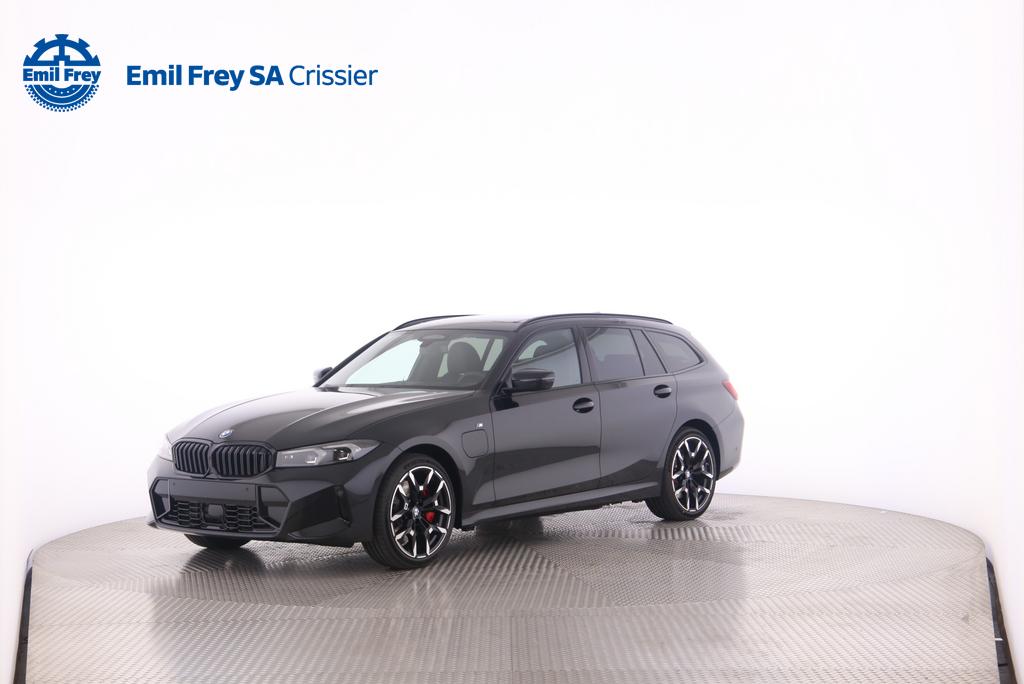 BMW 330e xDrive SAG Touring-image-0