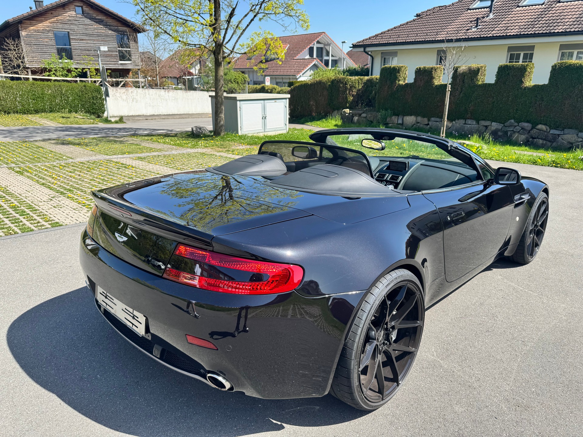 ASTON MARTIN V8 Vantage 4.3 Sportshift-image-4