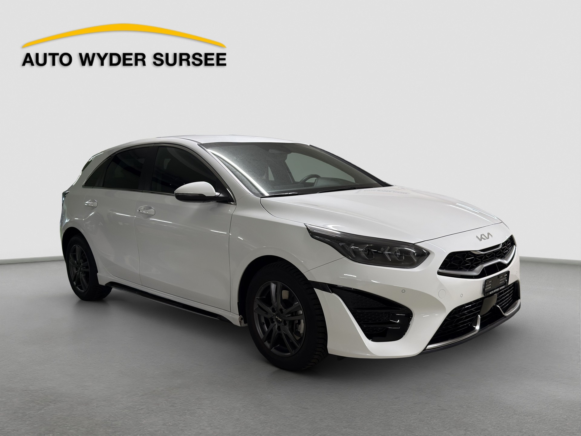 KIA Ceed 1.5 T-GDi MHEV GT-Line-image-7