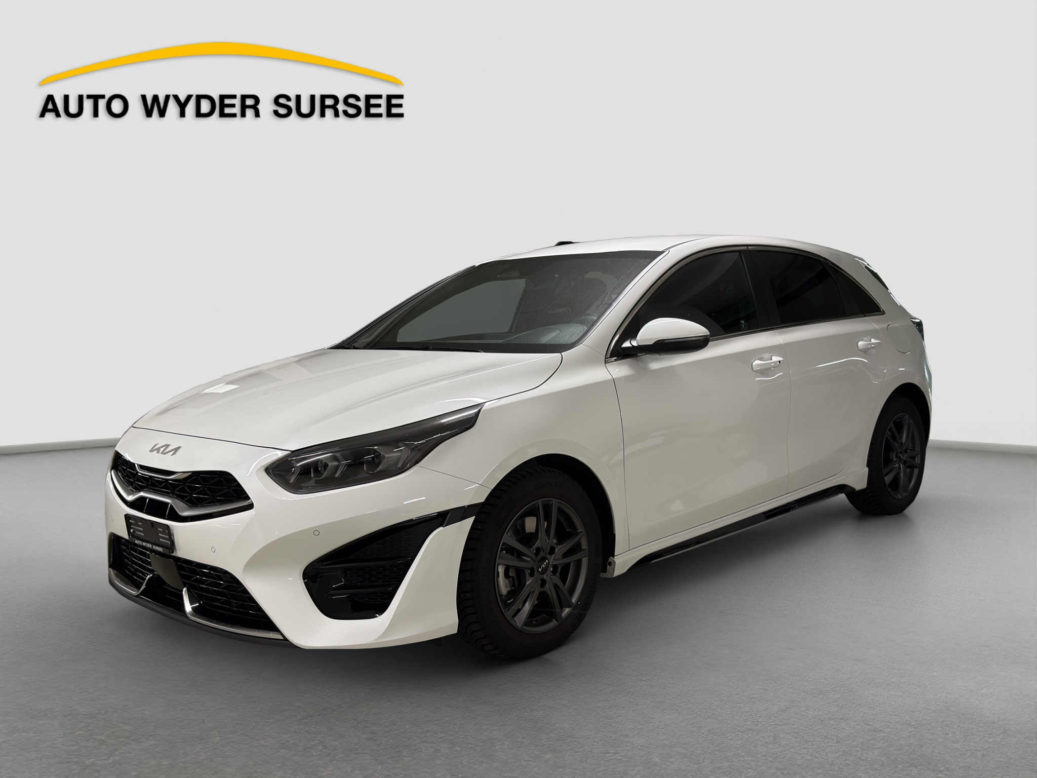KIA Ceed 1.5 T-GDi MHEV GT-Line — slika 1