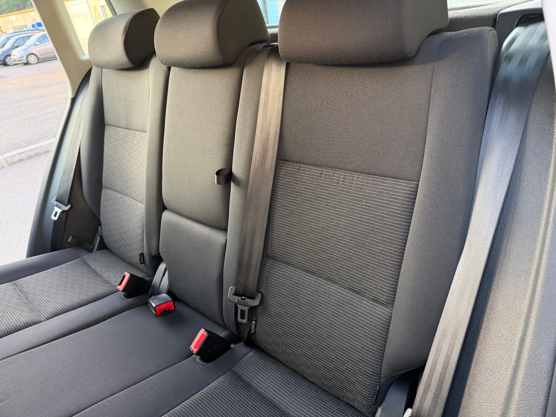VW Tiguan 1.4 TSI BlueMotion Trend&Fun 4x2 FAIBLE KILOMÉTRAGE 23000 —-image-26
