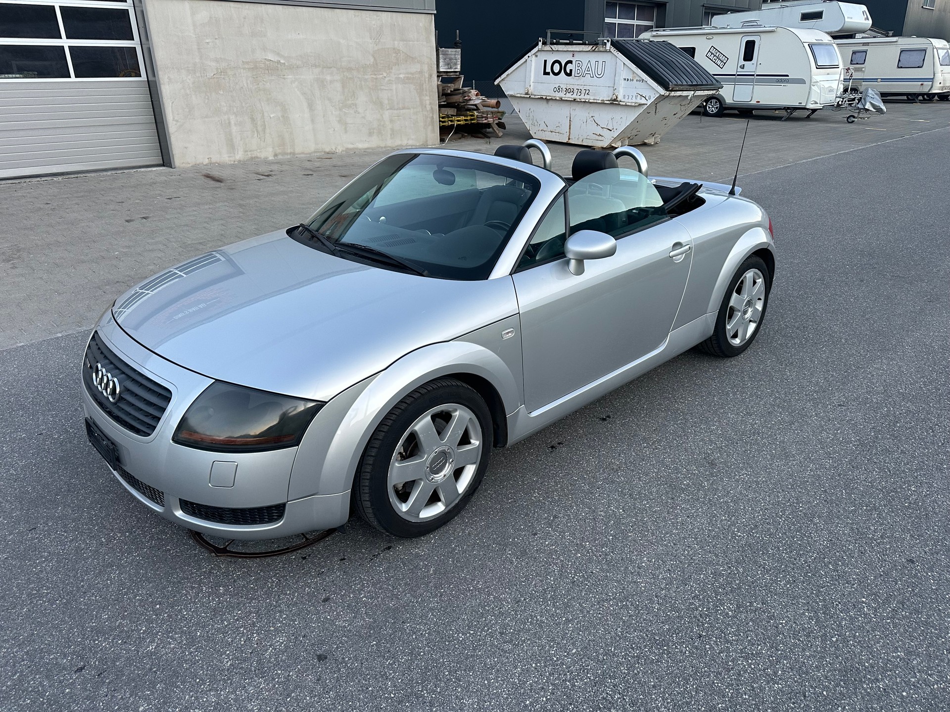 AUDI TT Roadster 1.8 T quattro-image-2