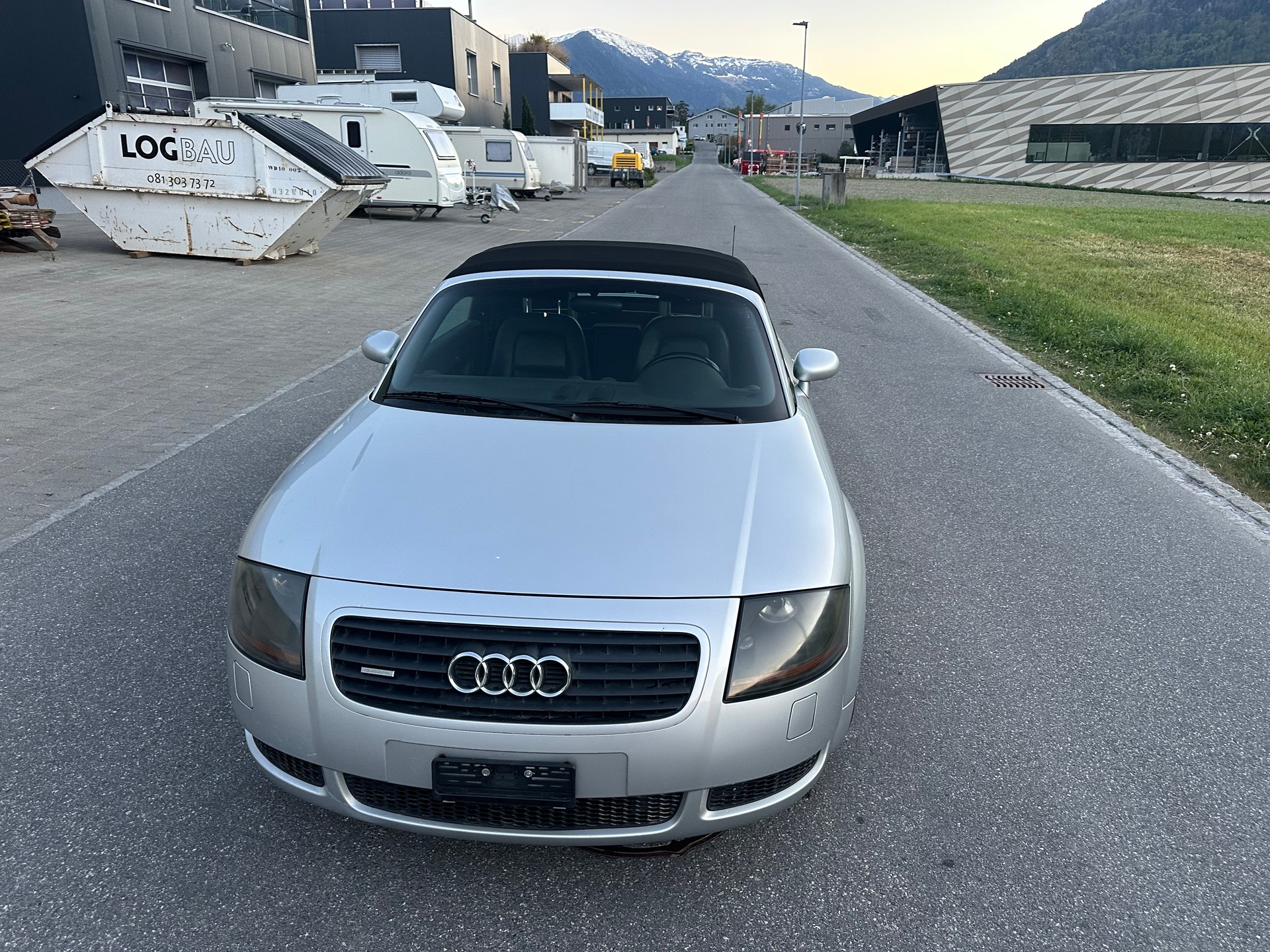 AUDI TT Roadster 1.8 T quattro-image-9
