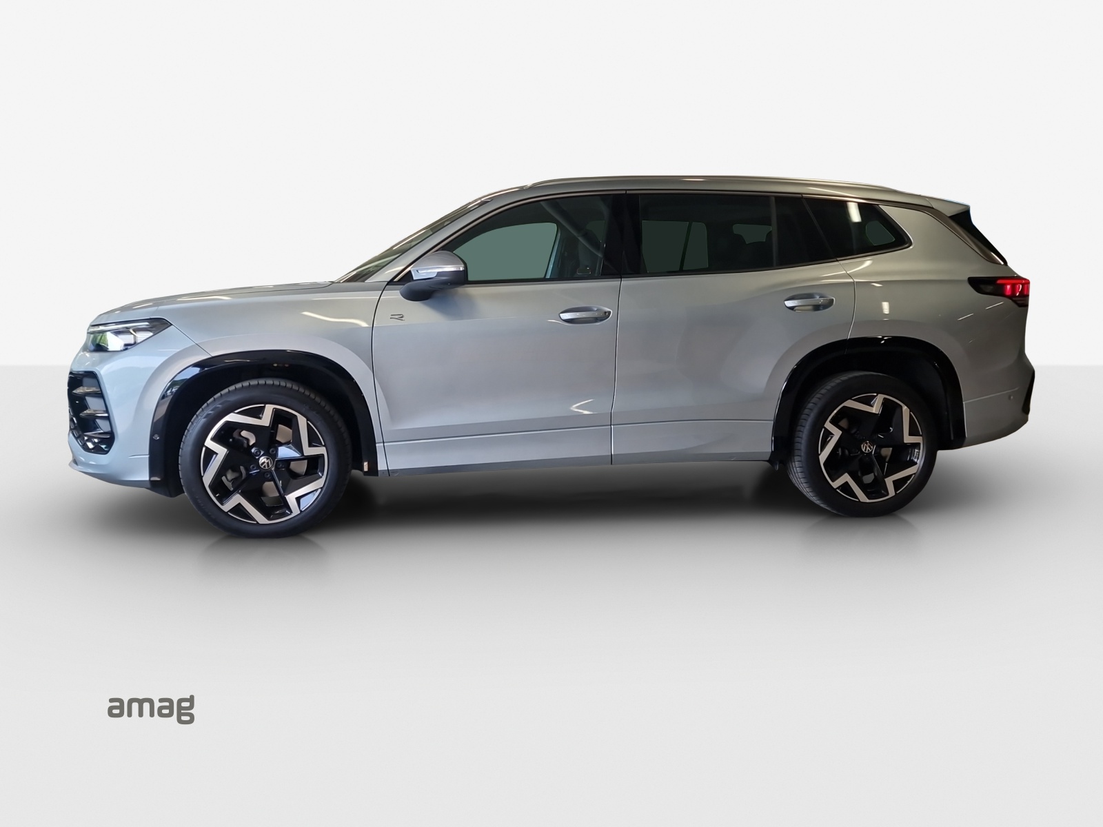 VW Tayron 2.0 TSI R-Line DSG 4Motion-image-1