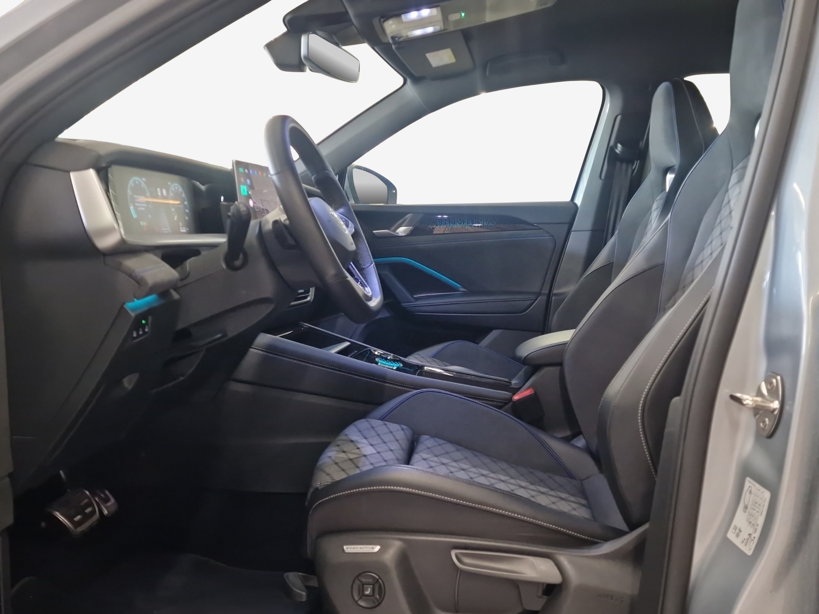 VW Tayron 2.0 TSI R-Line DSG 4Motion-image-7