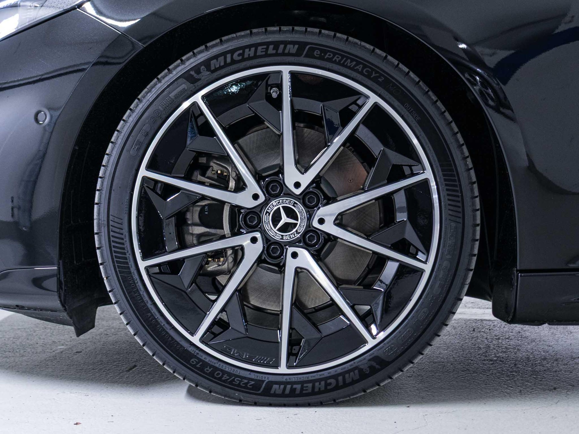 MERCEDES-BENZ CLA 220 4MATIC-image-14