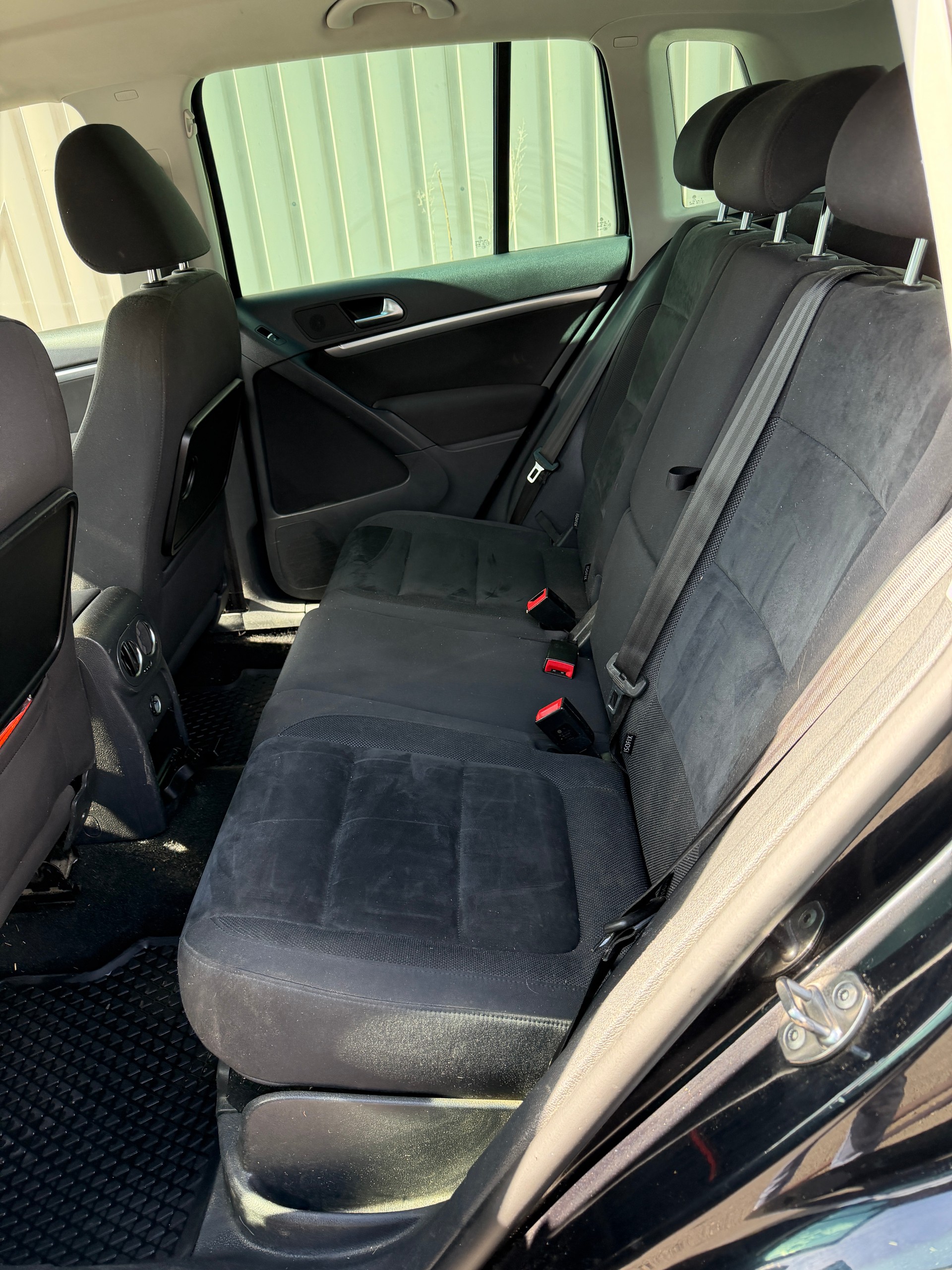 VW Tiguan 2.0 TDI BlueMotion Sport&Style 4Motion DSG-image-10