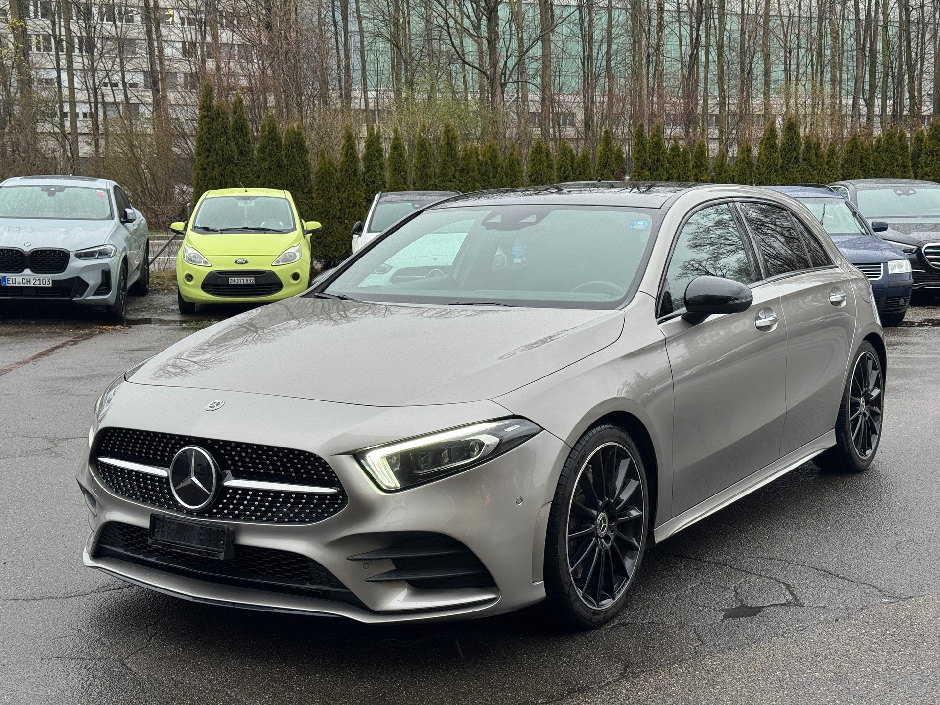 MERCEDES-BENZ A 250 AMG Line 7G-DCT