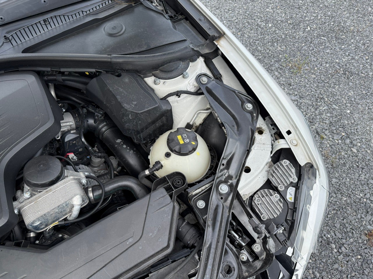 BMW 220i Sport Line Steptronic-image-15