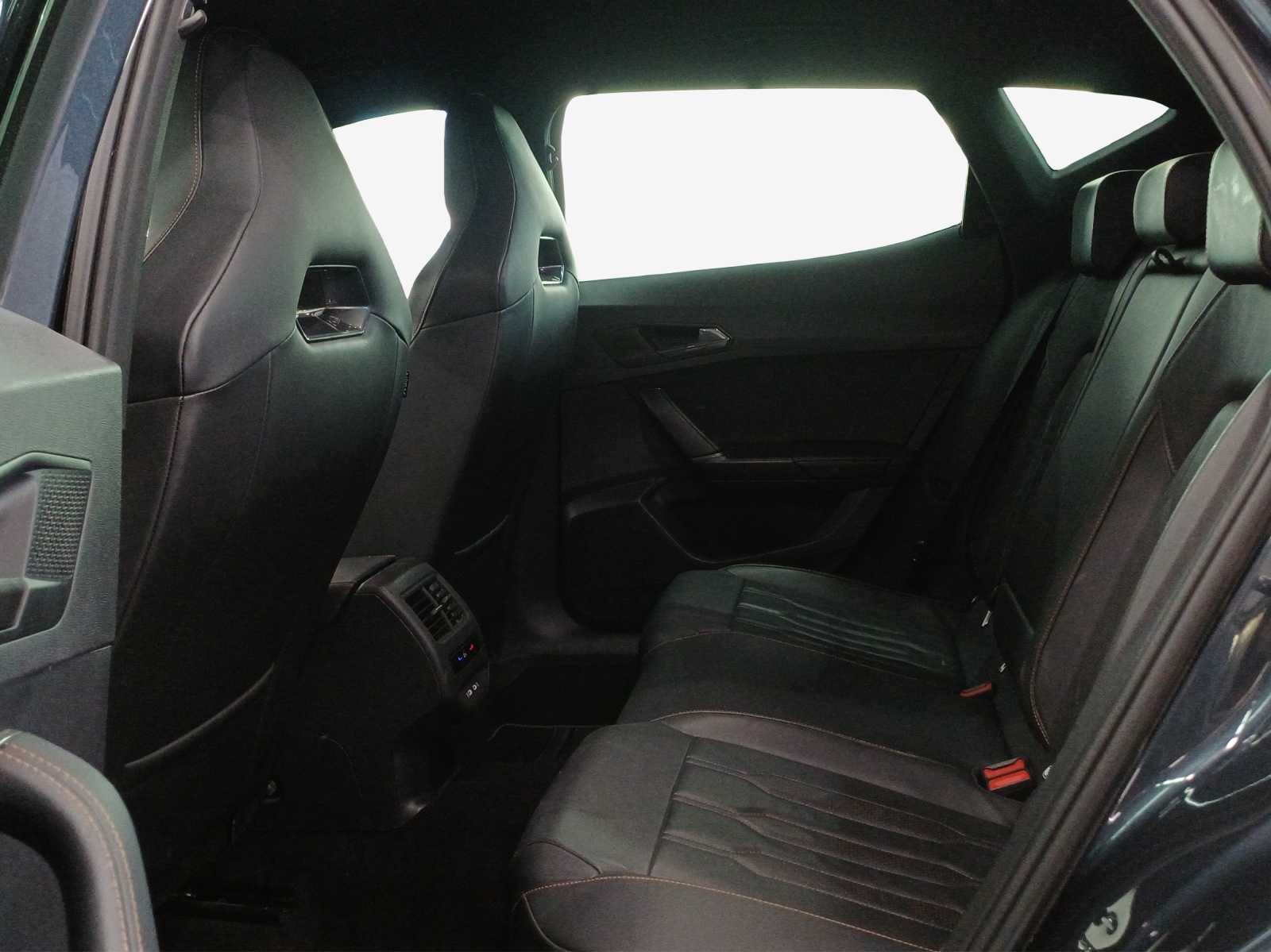 CUPRA Formentor 1.4 e-HYBRID pHEV VZ DSG-image-12