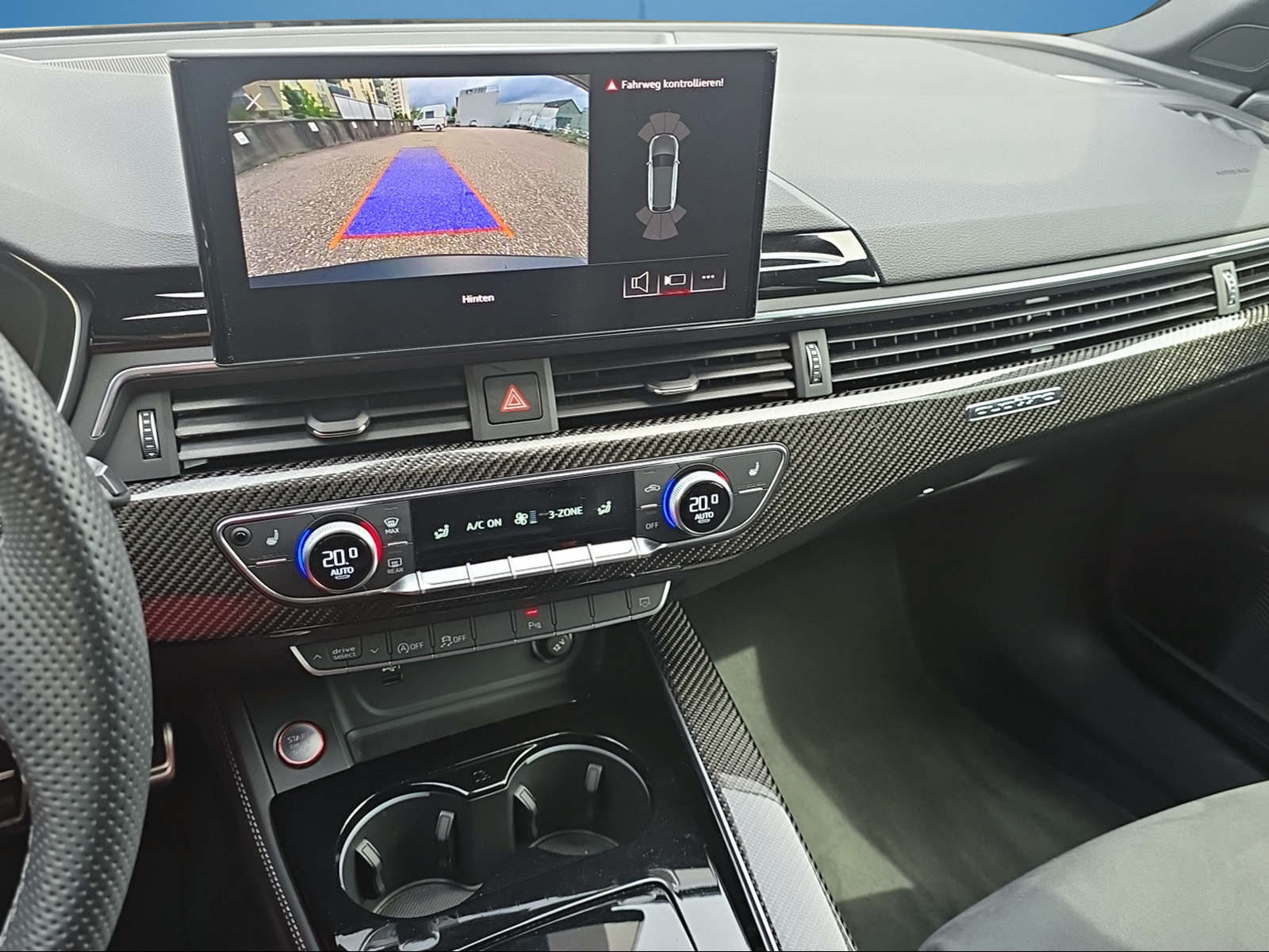 AUDI RS4 Avant quattro tiptronic-image-14