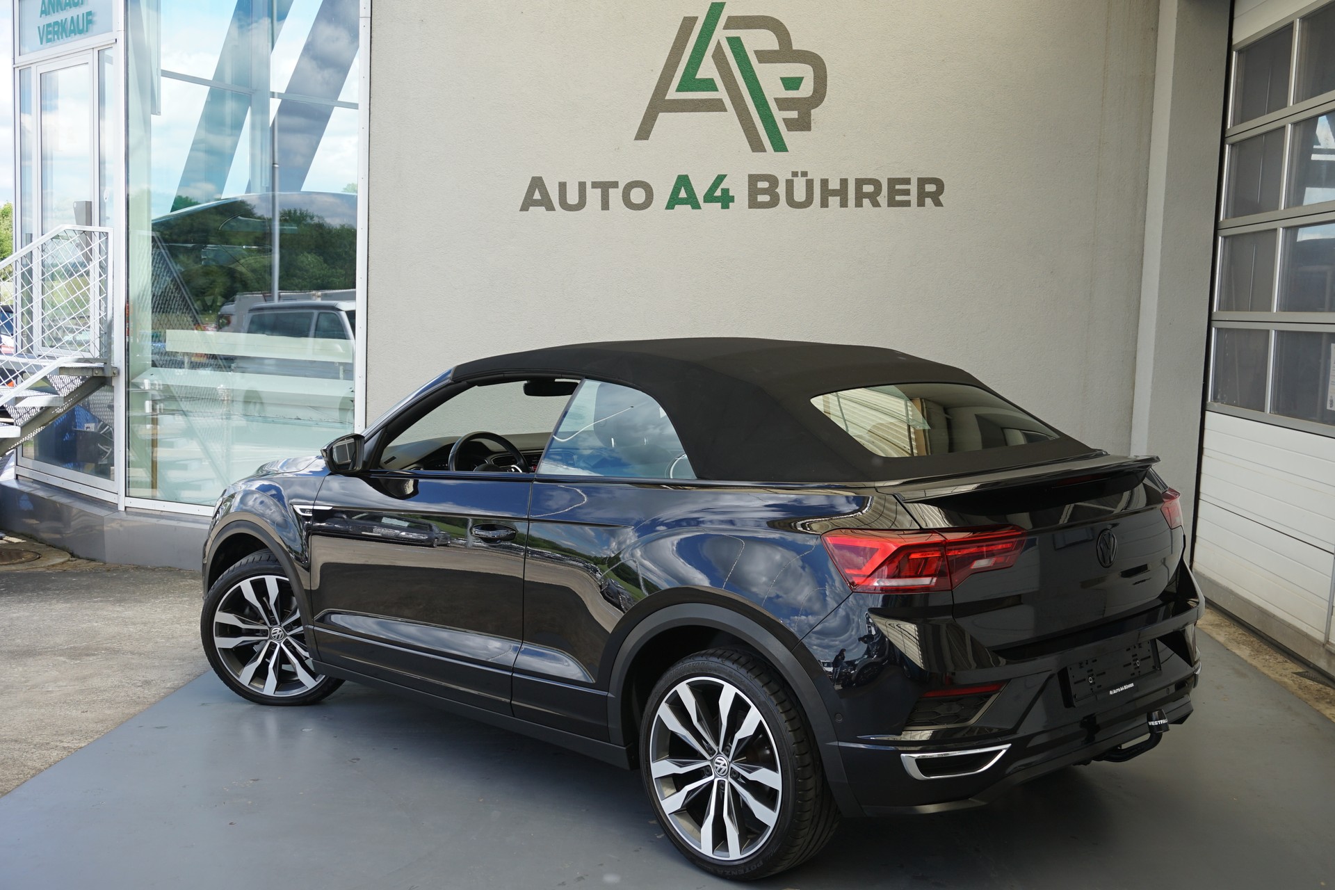 VW T-Roc 1.5 TSI EVO R-Line Cabriolet DSG-Automat 150PS mit Lederausstattung und Abstandsregeltempomat-image-10