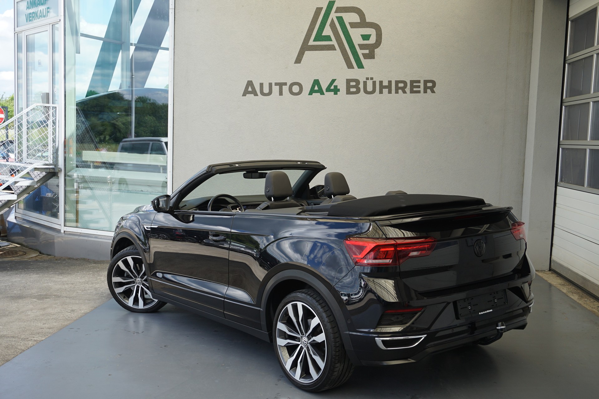 VW T-Roc 1.5 TSI EVO R-Line Cabriolet DSG-Automat 150PS mit Lederausstattung und Abstandsregeltempomat-image-11
