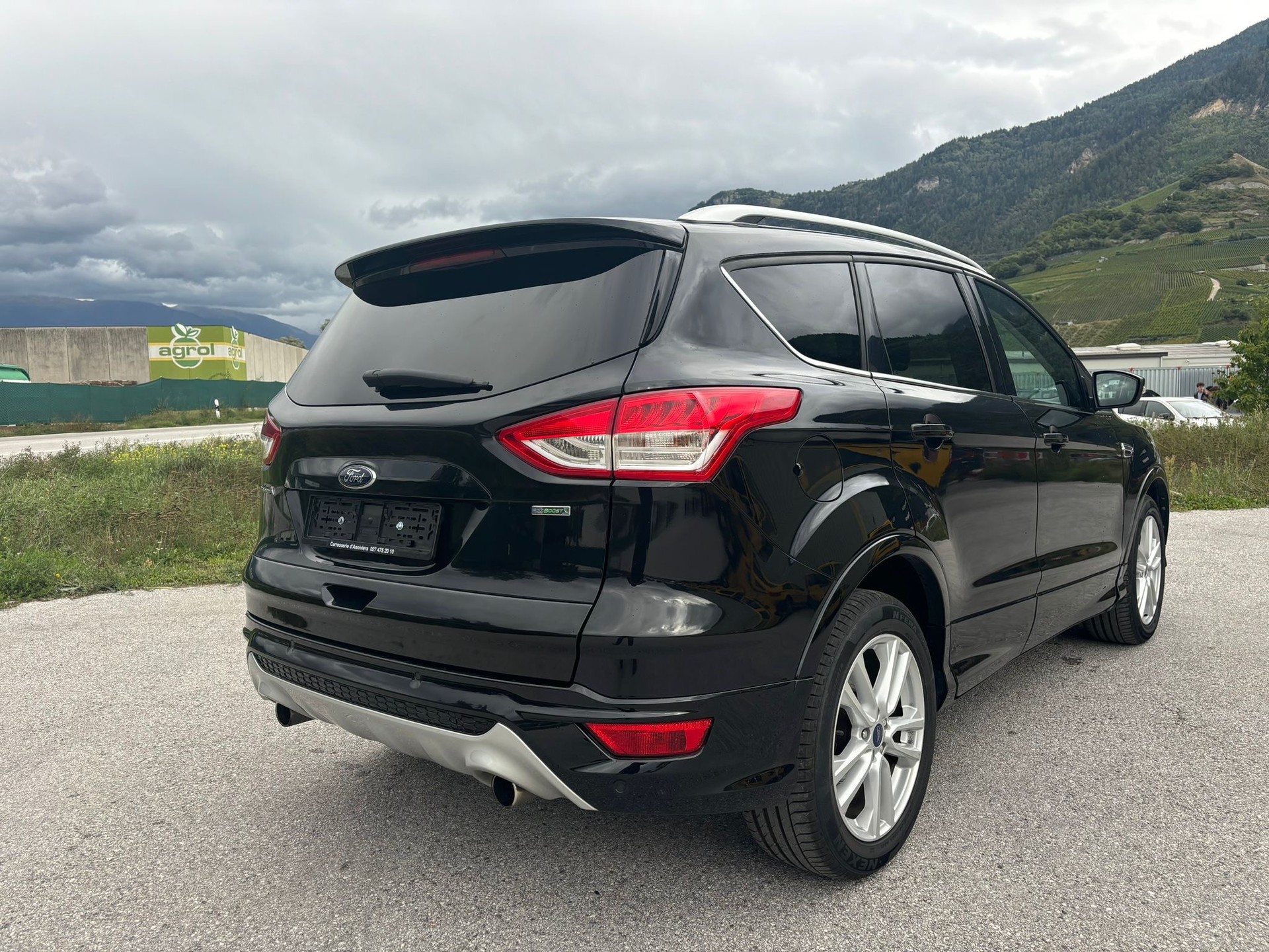 FORD Kuga 1.6 SCTi Carving 4WD Automatic-image-10