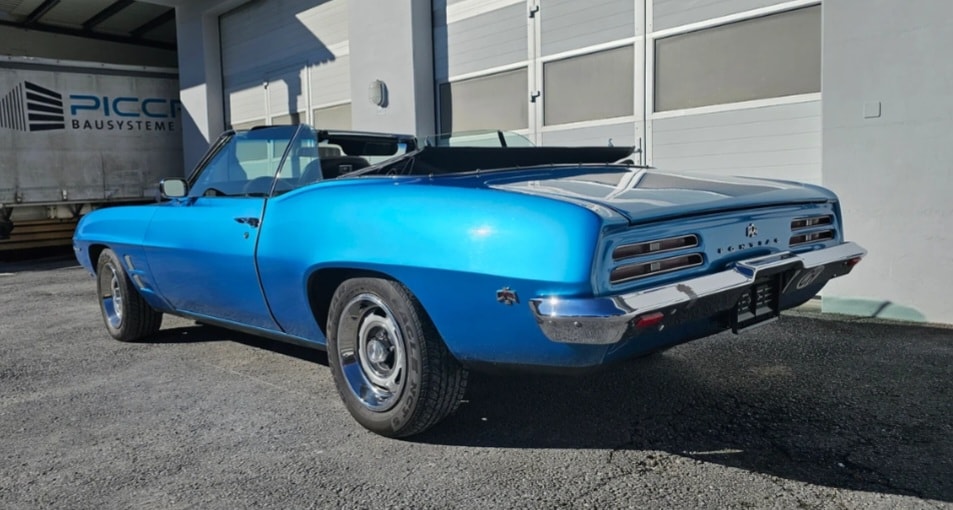 PONTIAC Firebird-image-5