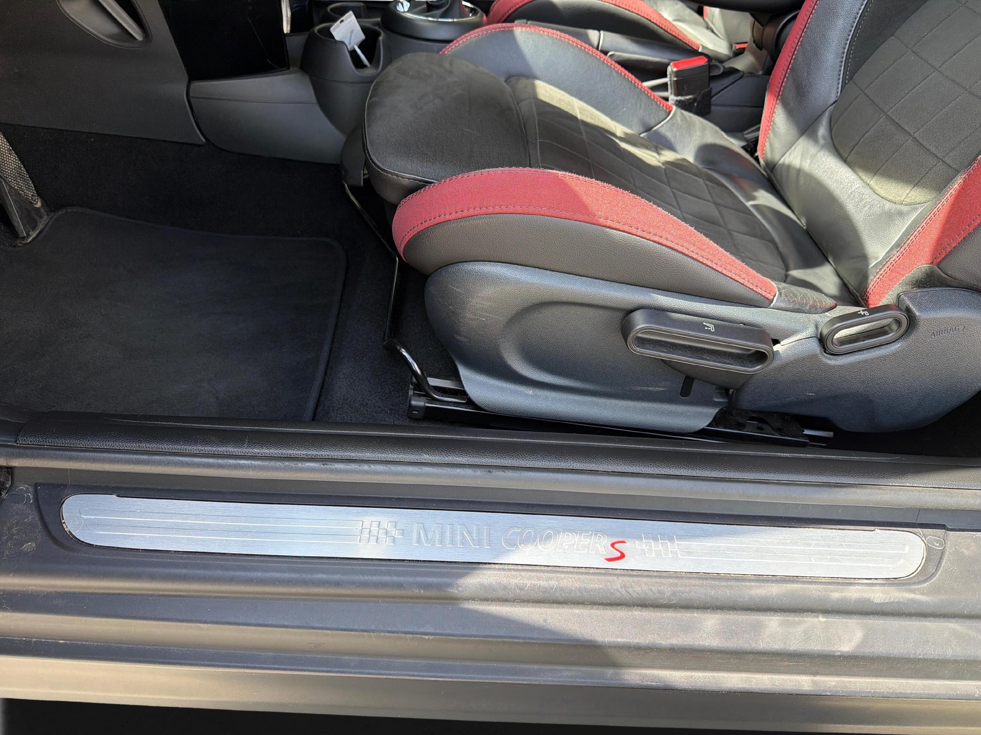 MINI Cooper S SAG F56-image-17