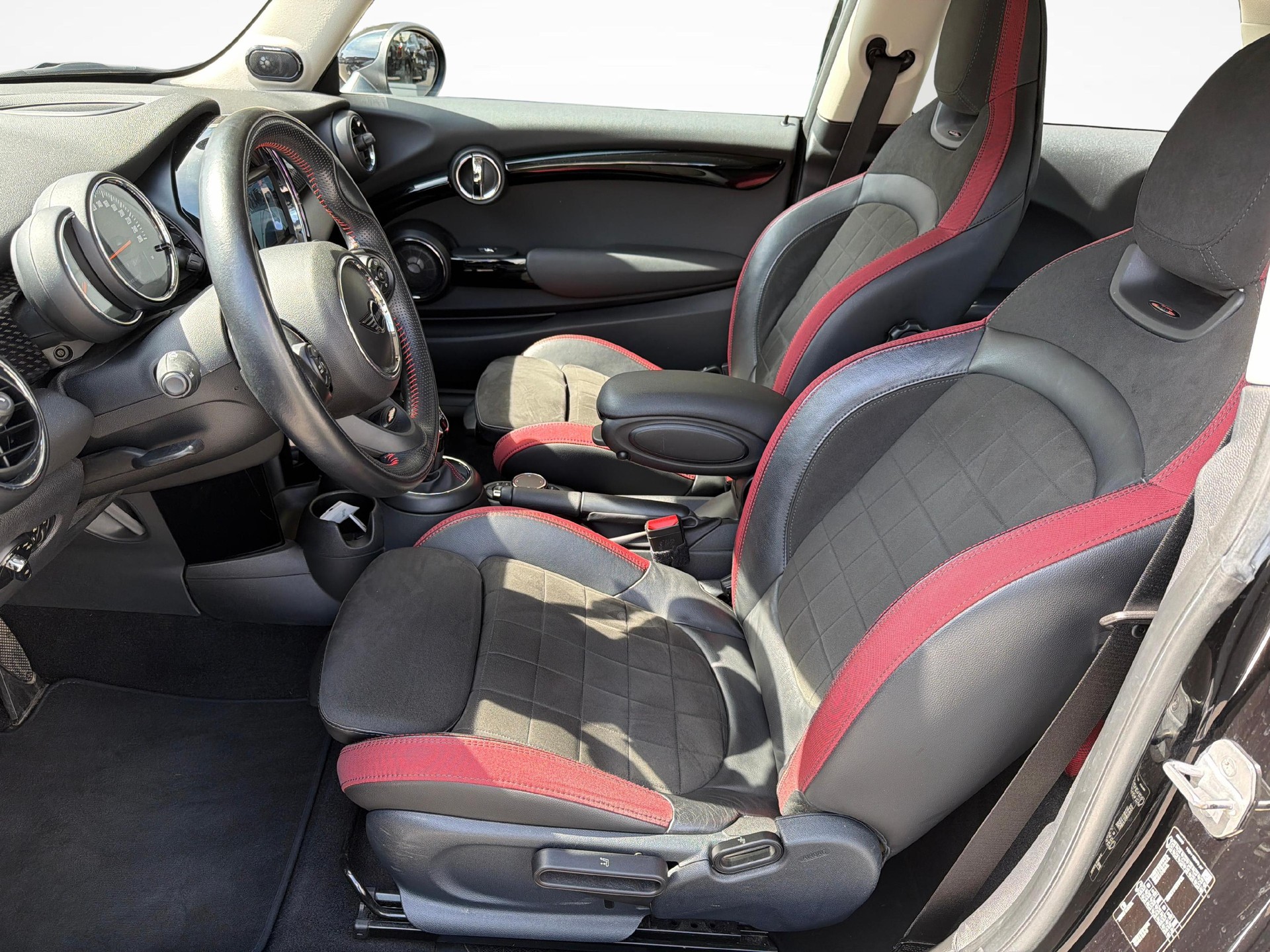 MINI Cooper S SAG F56-image-14