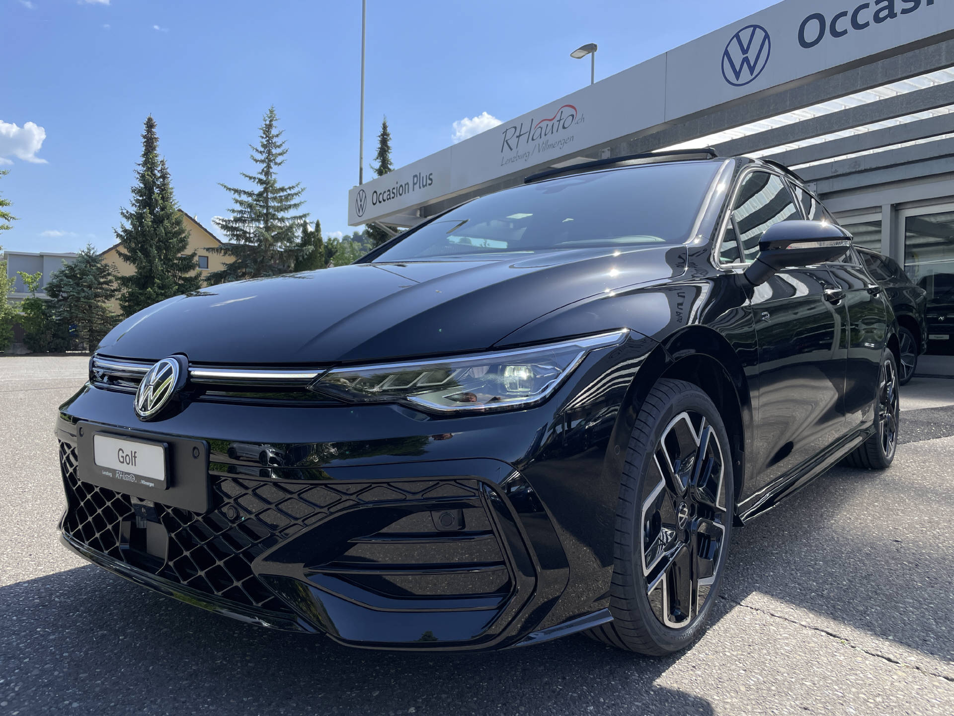 VW Golf VIII 2.0 TSI R-Line DSG 4motion