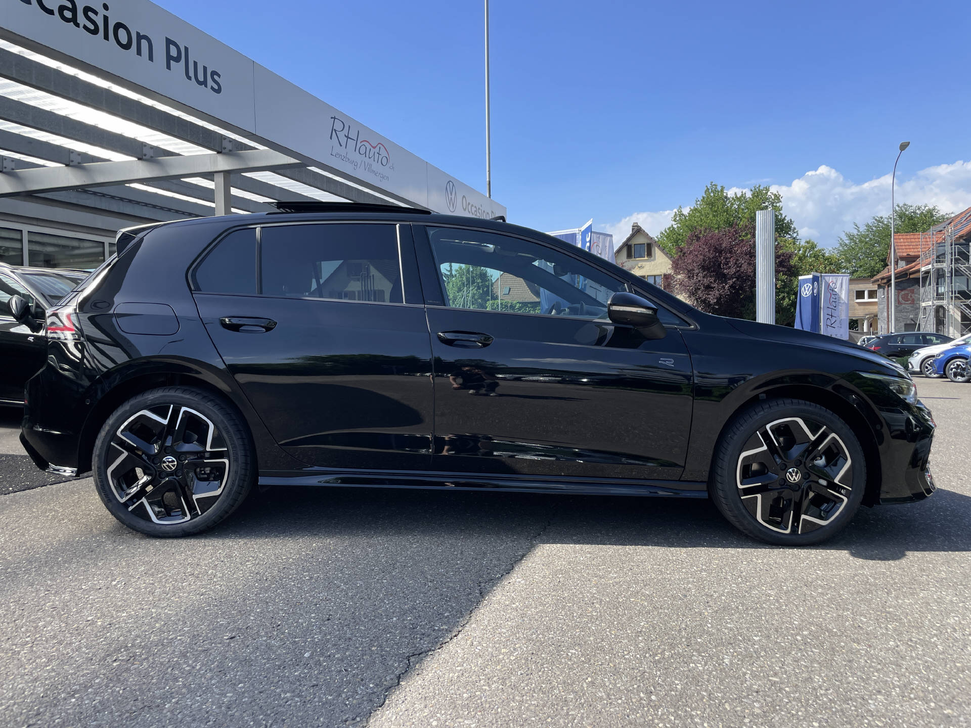 VW Golf VIII 2.0 TSI R-Line DSG 4motion-showroom-element-2