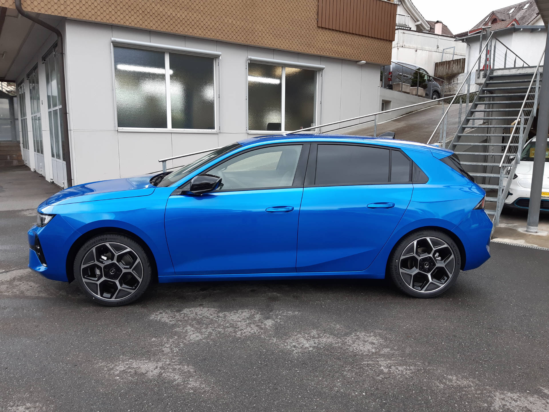 OPEL Astra 1.2 T 130 Swiss Plus-image-2