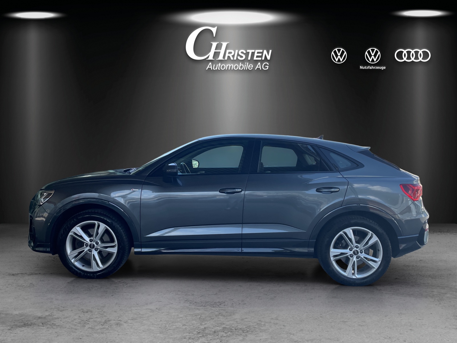 AUDI Q3 Sportback 45 TFSI S line quattro S-tronic-image-1