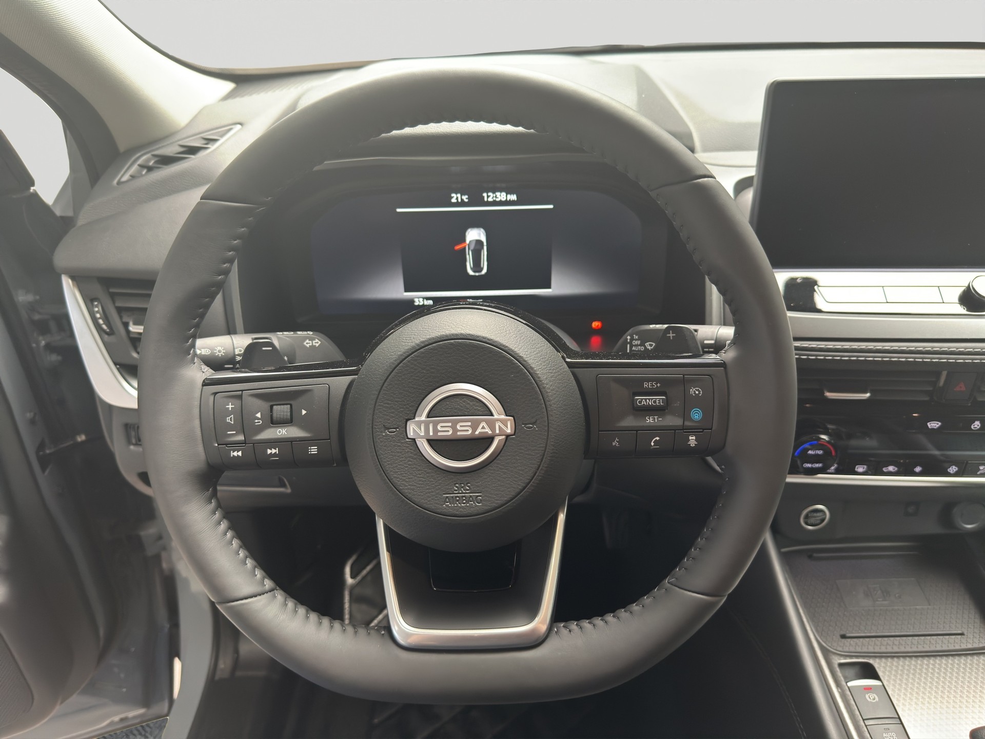 NISSAN Qashqai 1.3 DIG-T MHEV N-Connecta Xtronic-image-9