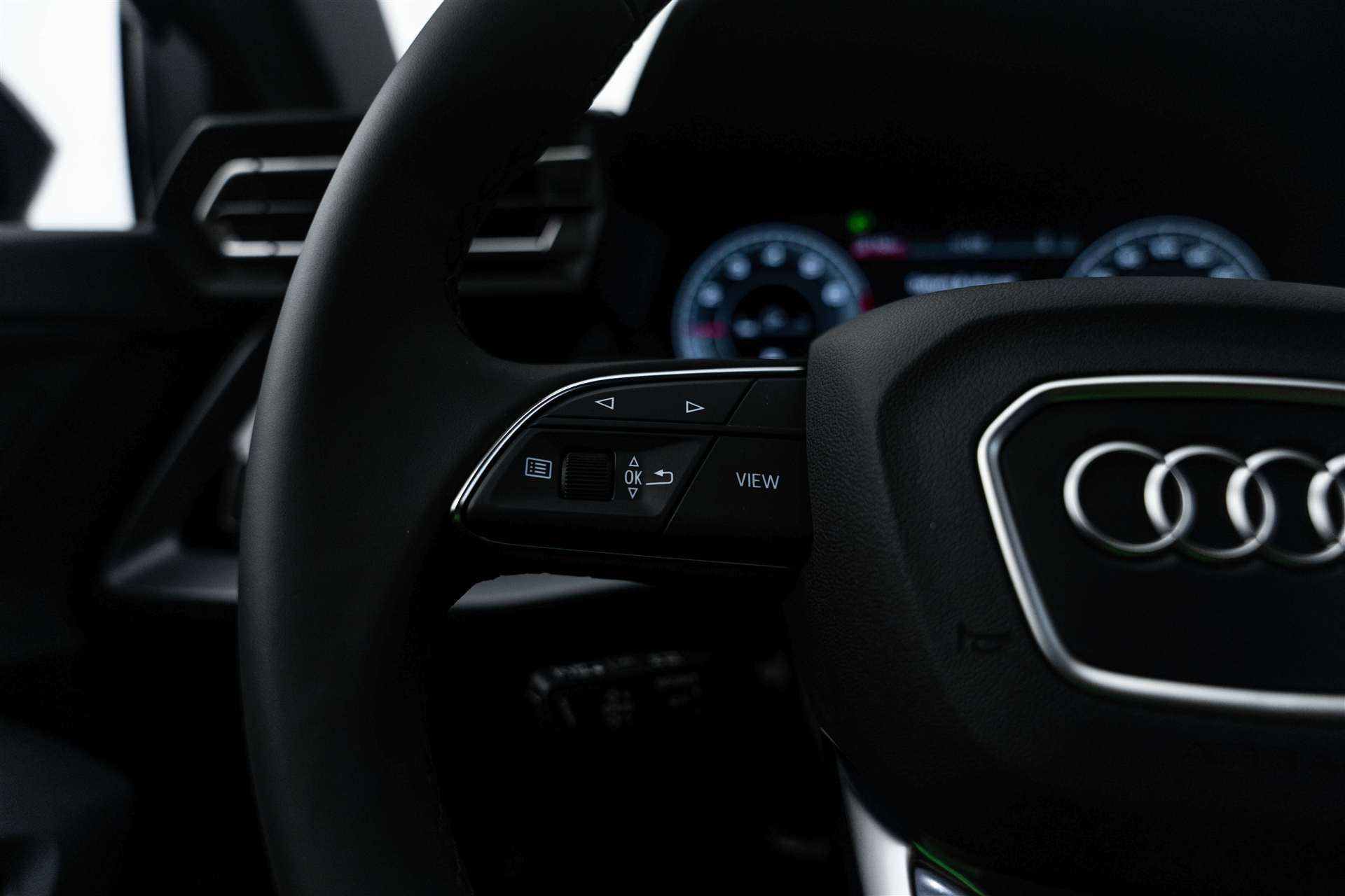 AUDI A3 Sportback 40 TFSi quattro S Line S-Tronic Automat-image-16