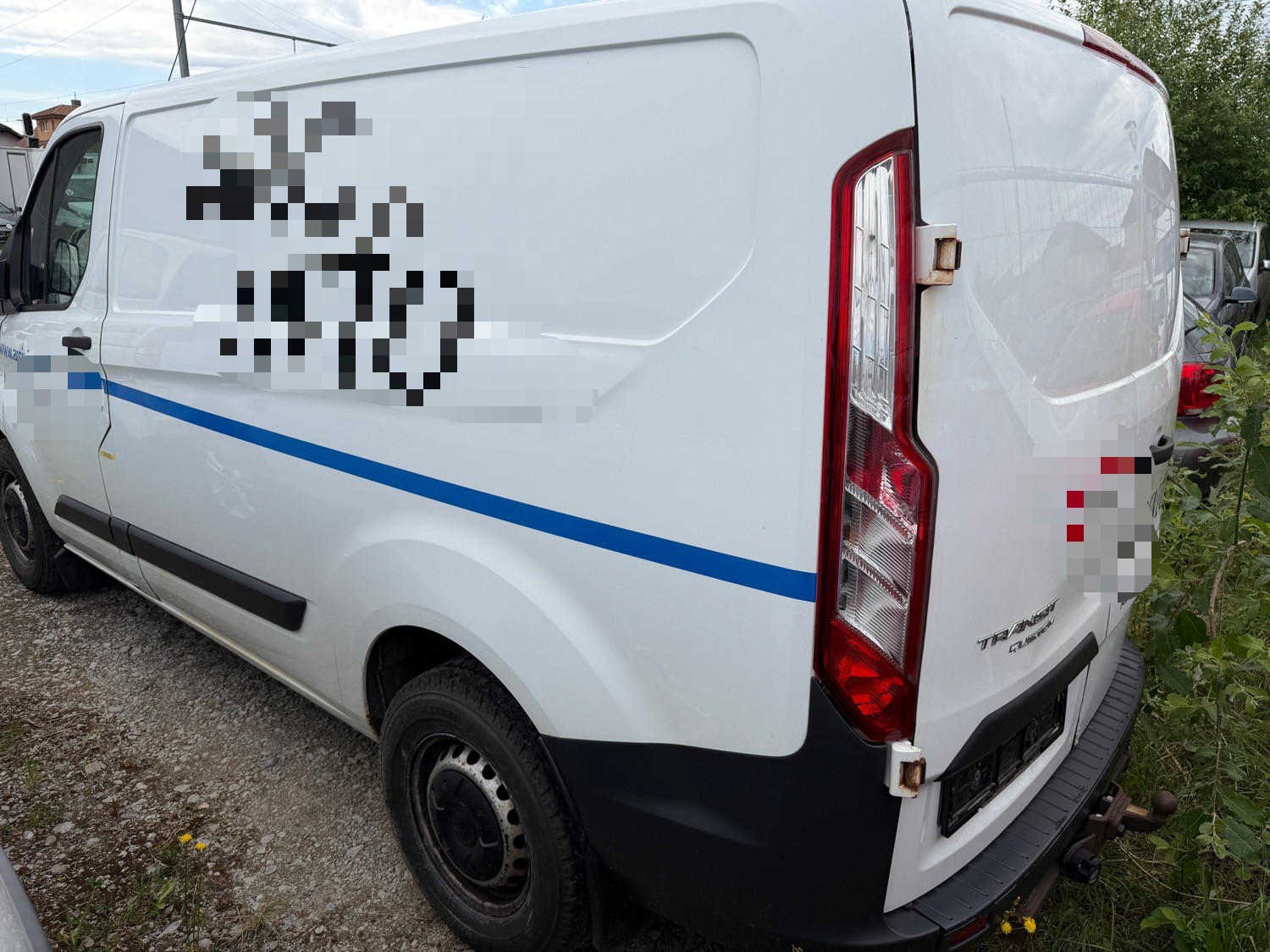 FORD Transit Custom Van 250 L1H1 Ambiente-image-2