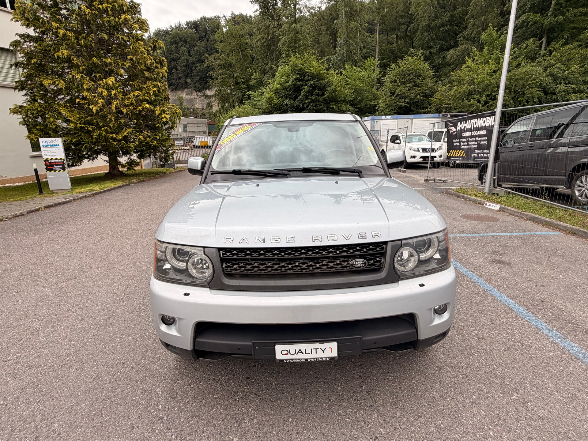 LAND ROVER Range Rover Sport 3.0 TDV6 HSE Automatic-showroom-element-1