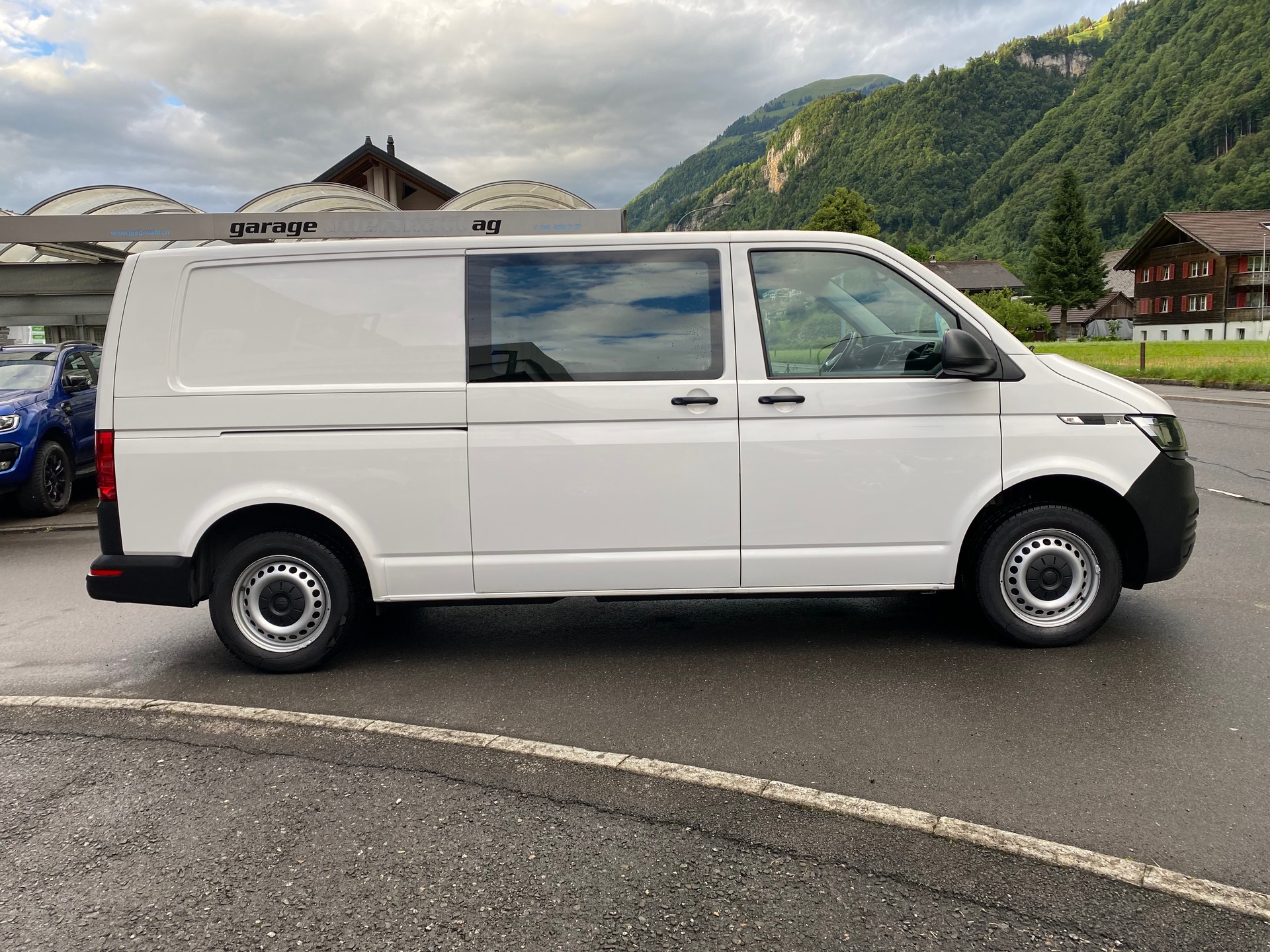 VW T6.1 2.0 TDI 4Motion-image-15