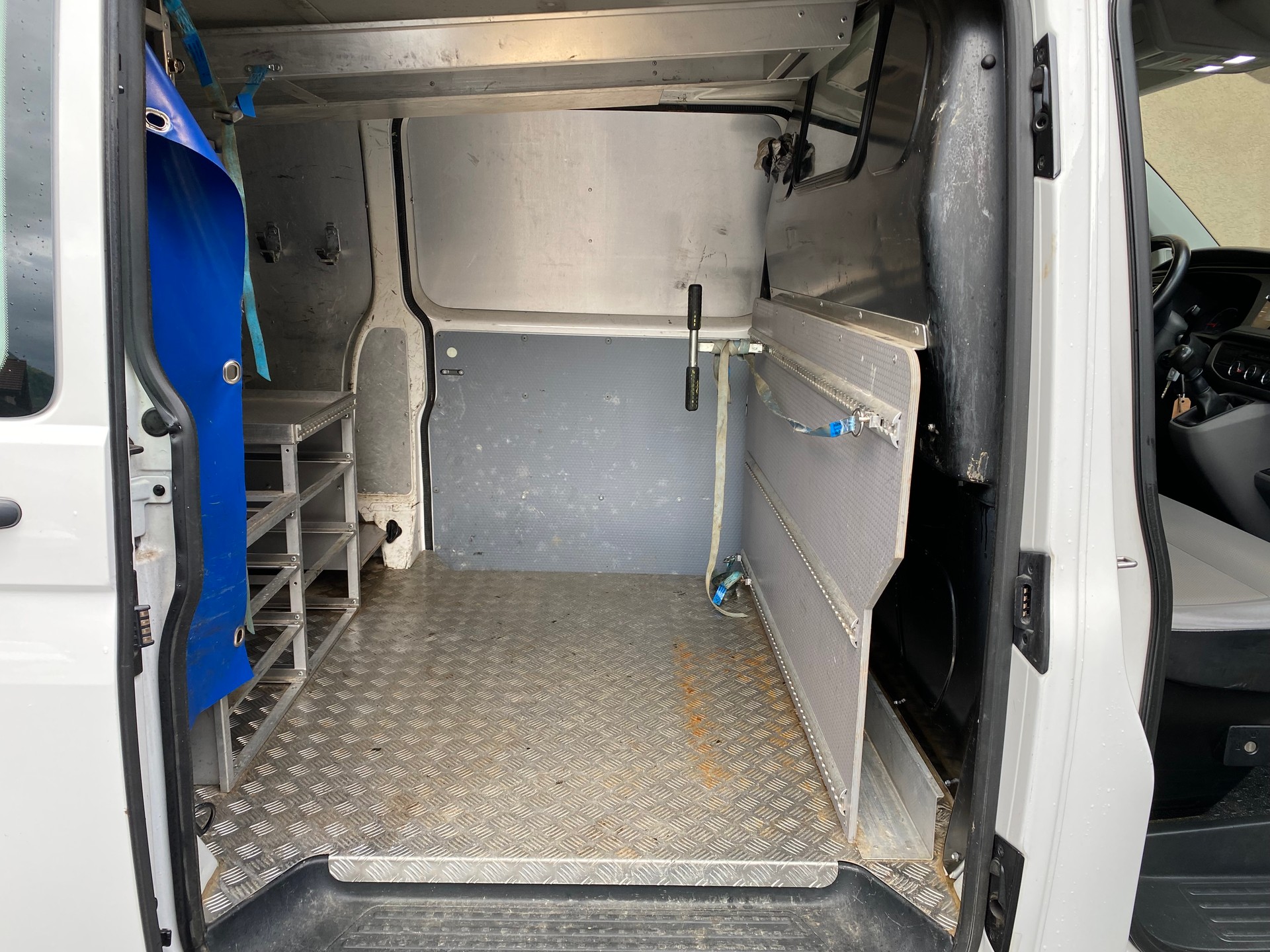 VW T6.1 2.0 TDI 4Motion-image-6