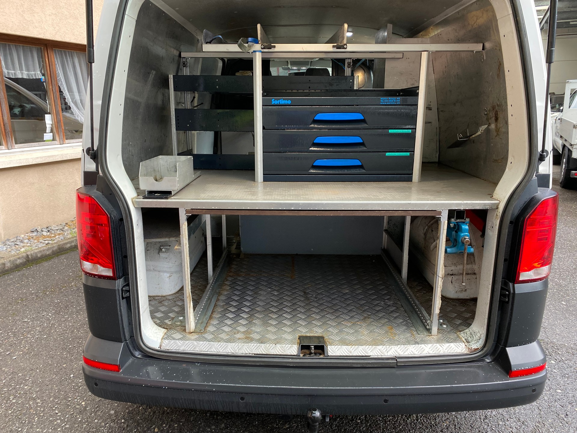 VW T6.1 2.0 TDI 4Motion-image-8