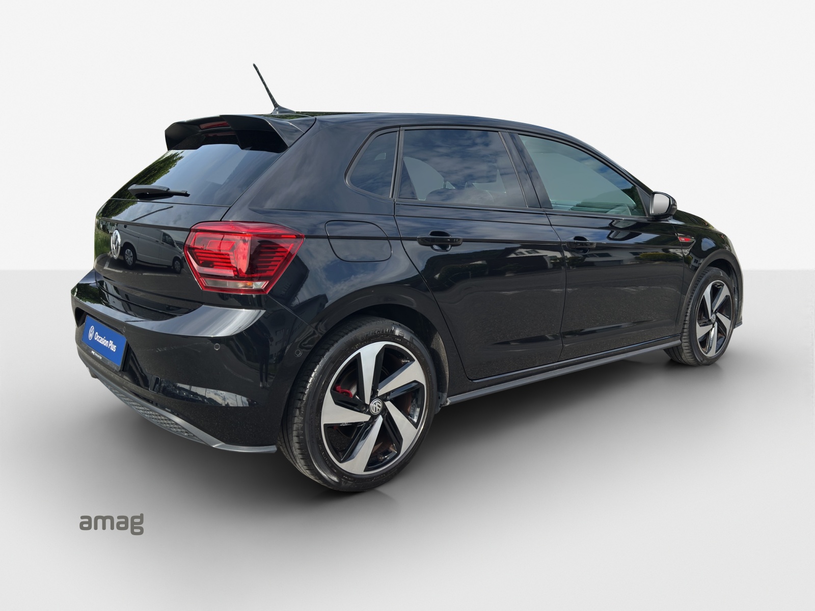 VW Polo 2.0 TSI GTI DSG-image-4