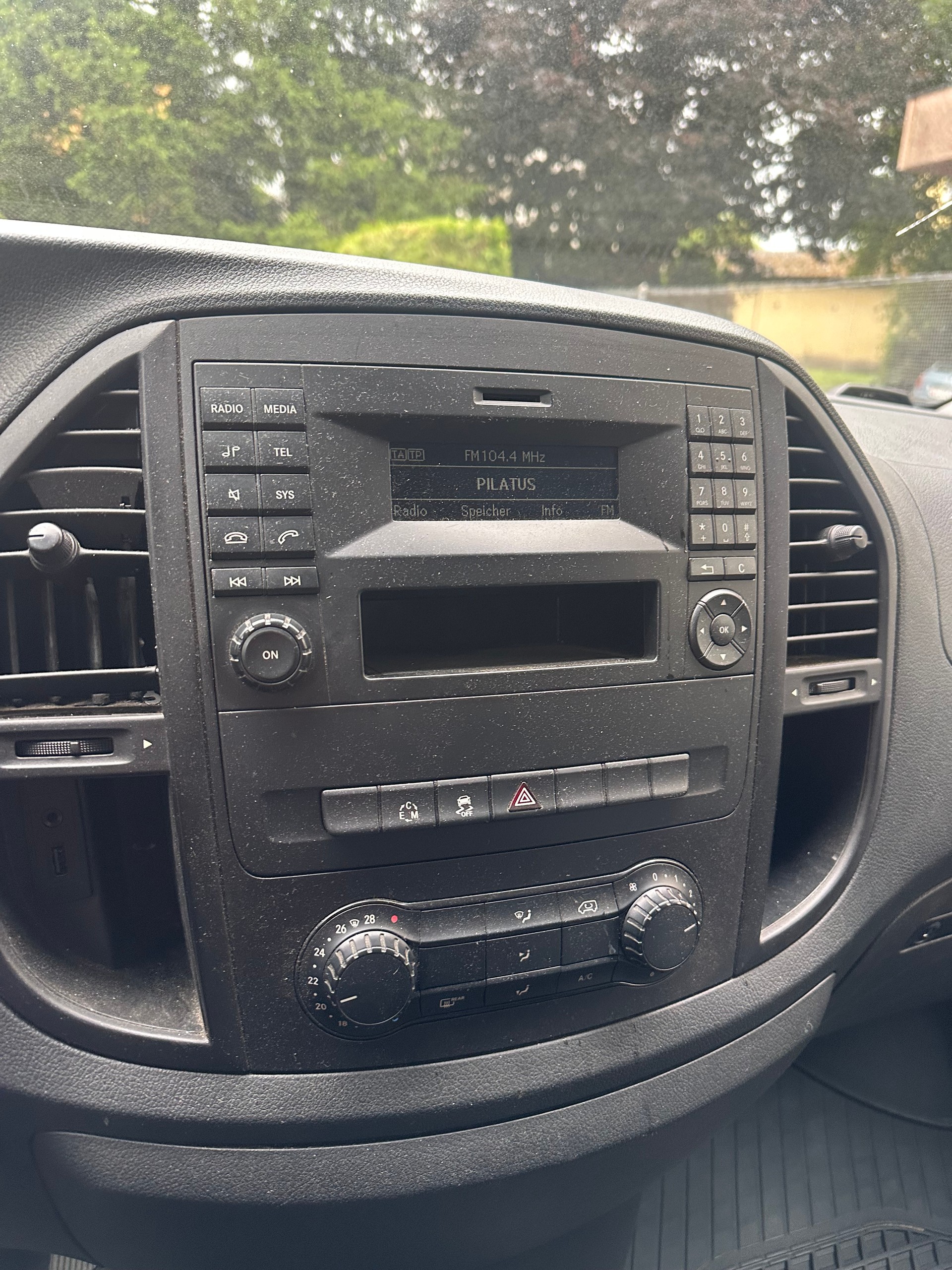 MERCEDES-BENZ Vito 116 BlueTEC 7G-Tronic Euro 6-image-9