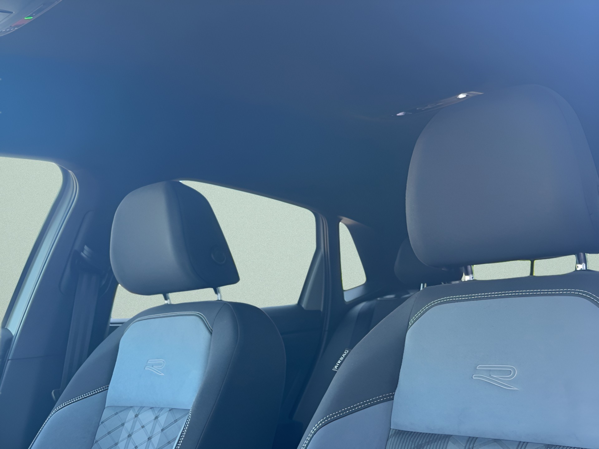 VW Polo 1.0 TSI R-Line DSG-image-11
