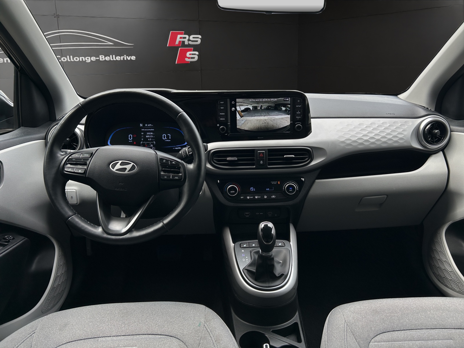HYUNDAI i10 1.2 Vertex Automat-image-12