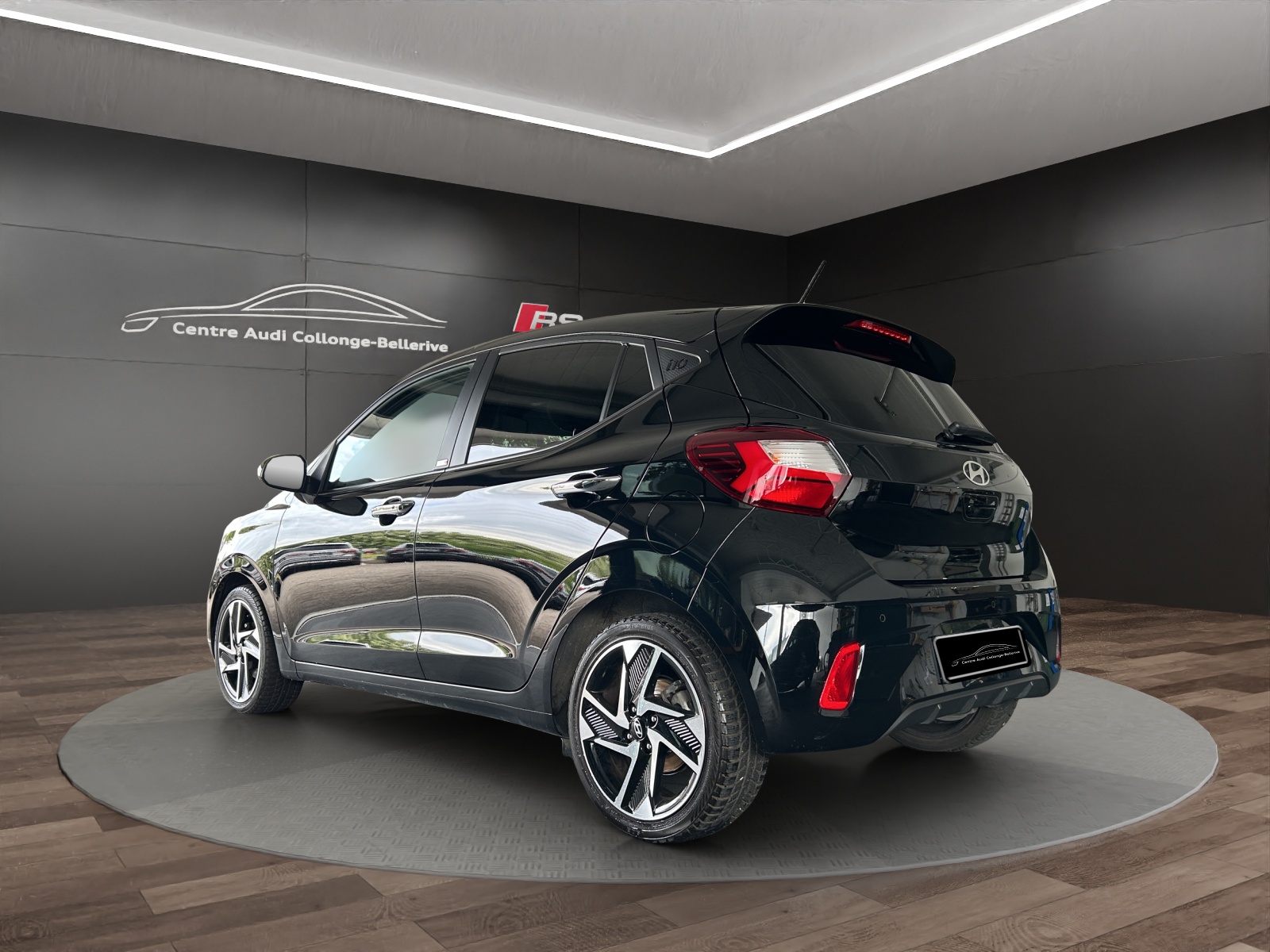 HYUNDAI i10 1.2 Vertex Automat-image-3